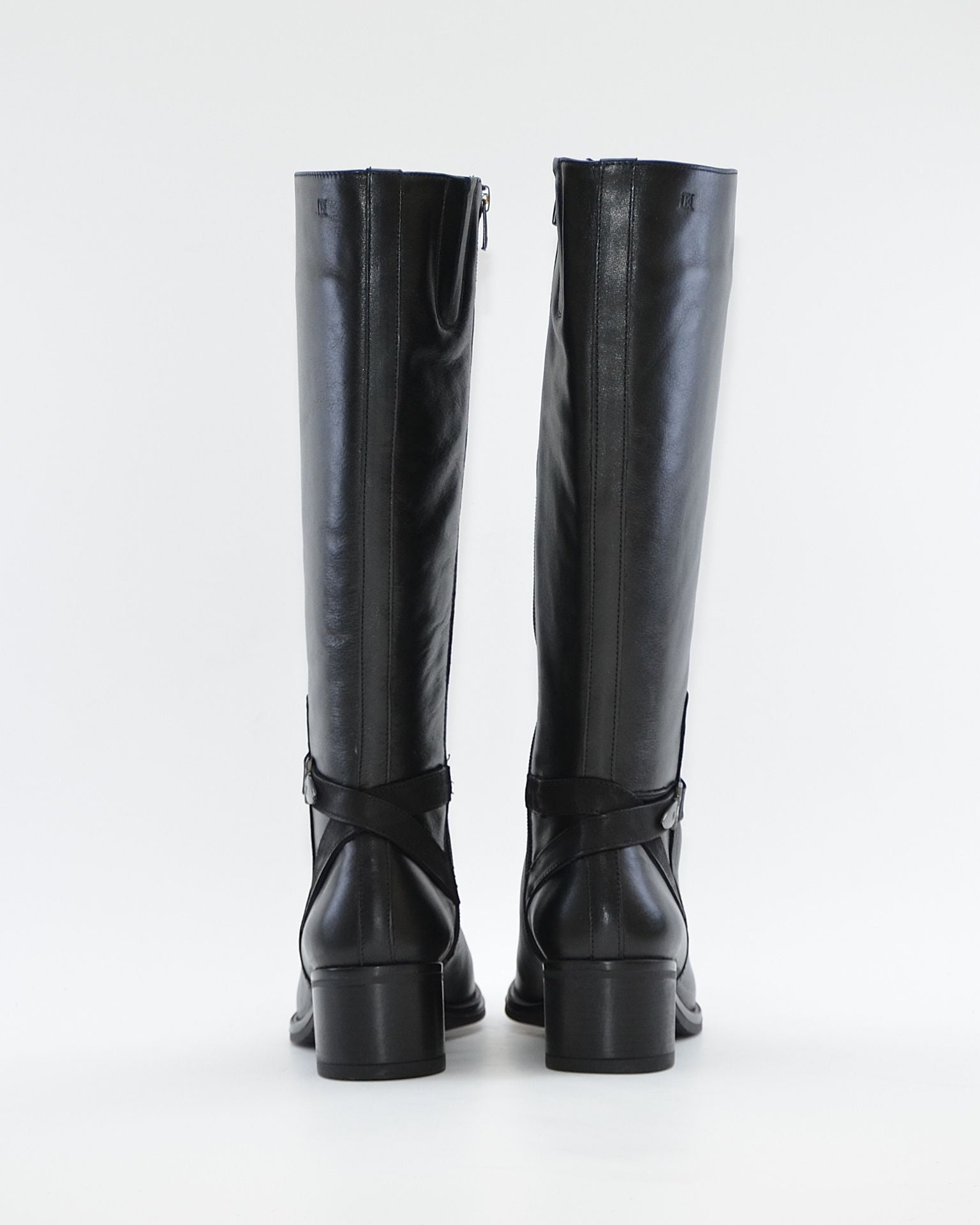 BOTA ALTA MUJER PIEL COLOR NEGRO DORKING by FLUCHOS D8965