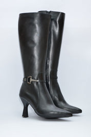 BOTA MUJER DE TACON EN PIEL COLOR NEGRO