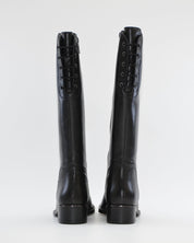 BOTA PLANA MUJER NEGRA CON APERTURA AJUSTABLE EN EL GEMELO CARMELA 164010