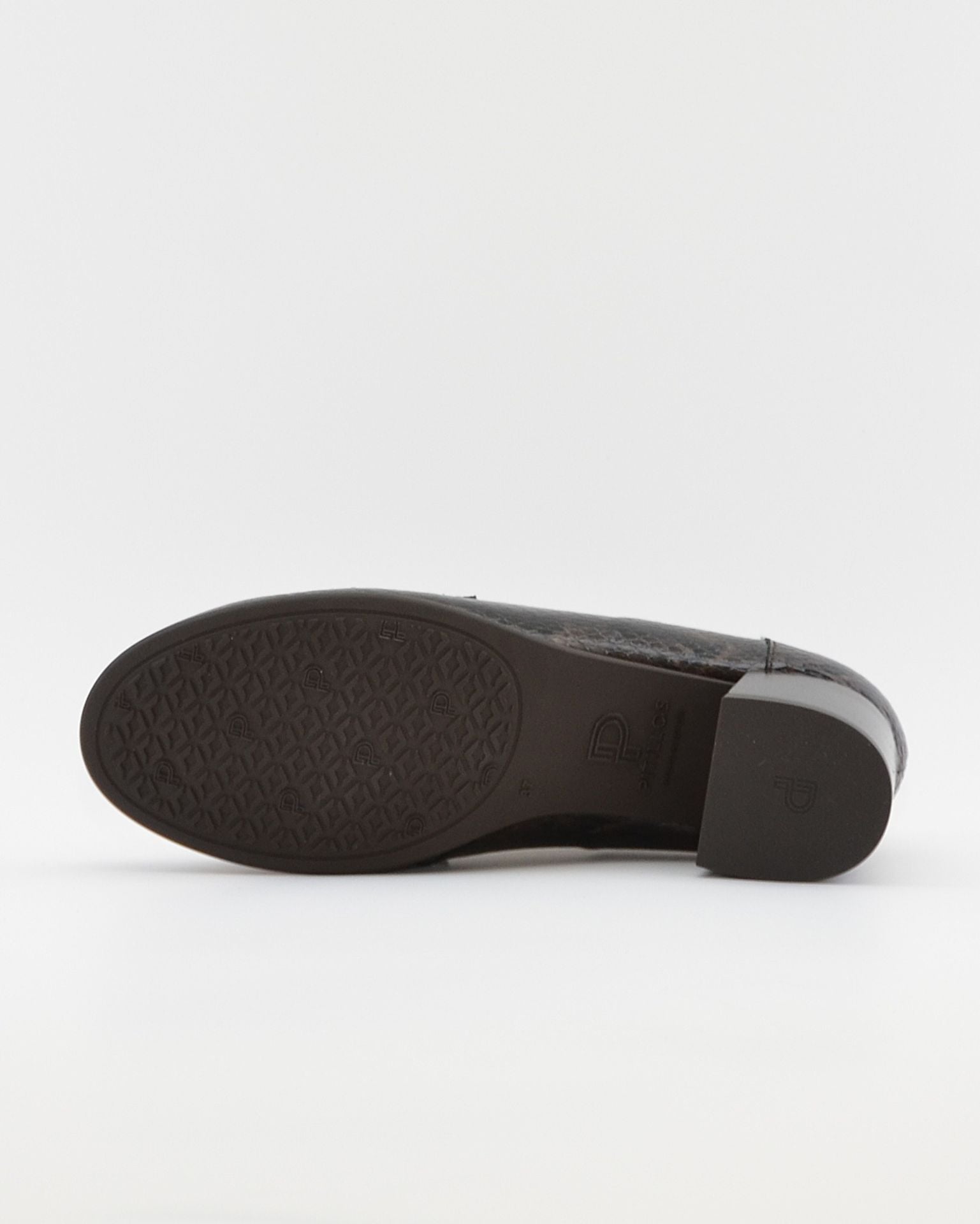 ZAPATO MUJER ANCHO ESPECIAL CON PLANTILLA EXTRAIBLE CHAROL PITÓN MARRÓN PITILLOS 11643