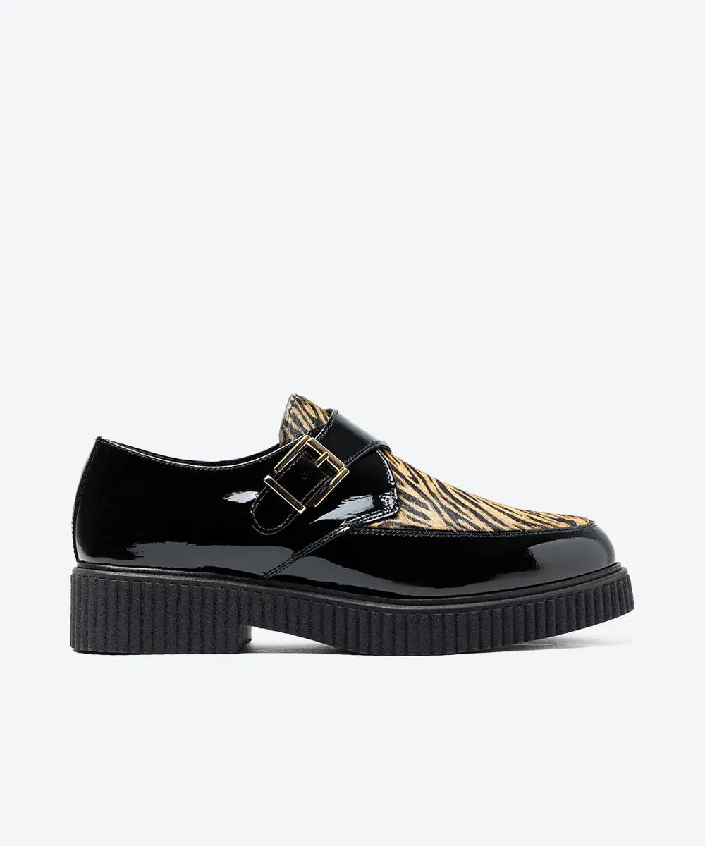 ZAPATO MUJER HEBILLA CHAROL NEGRO PRINT LACOMBA TIGRADA