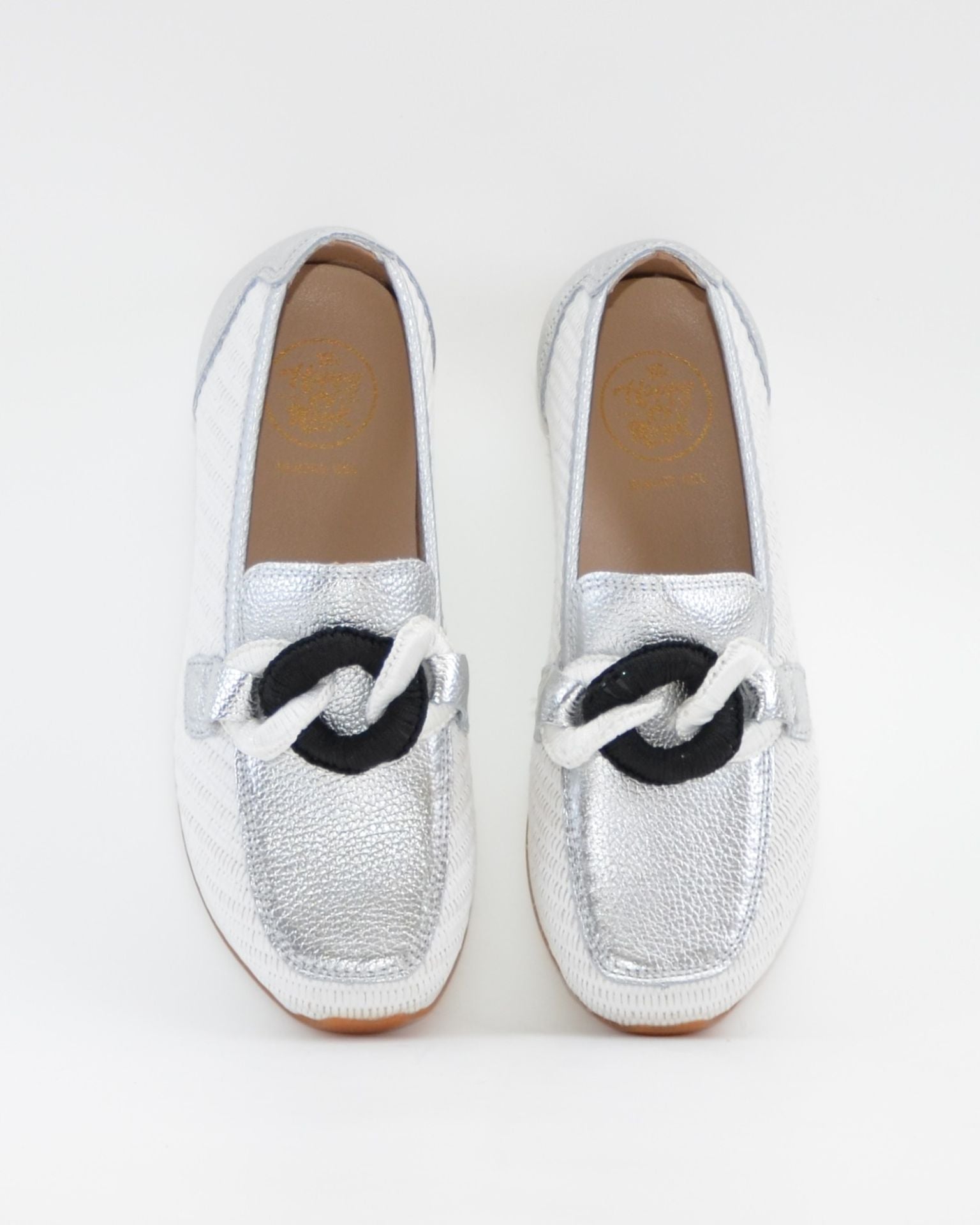 MOCASIN DEPORTIVO MUJER RAFIA BLANCO PLATA ADORNO CADENA THE HAPPY MONK VANITY 011
