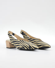 ZAPATO SALON DESTALONADO EN PIEL ANIMAL PRINT CEBRA LACOMBA HIBISCUS