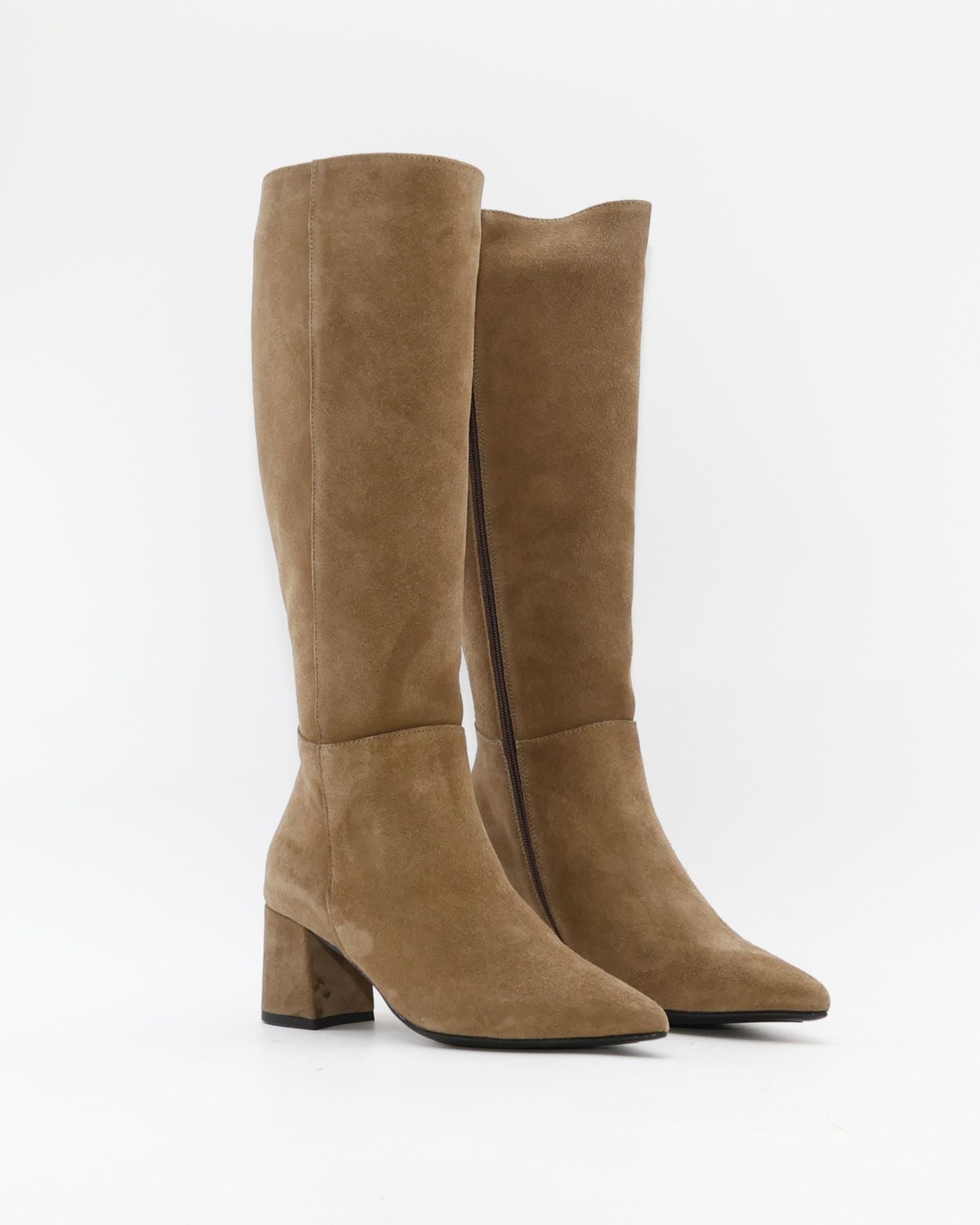 BOTA ALTA MUJER TACON ANCHO EN SERRAJE TAUPE PATRICIA MILLER 6961