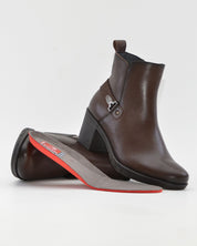 BOTIN MUJER MARRÓN TACON ANCHO FLUCHOS NYDIA F1798