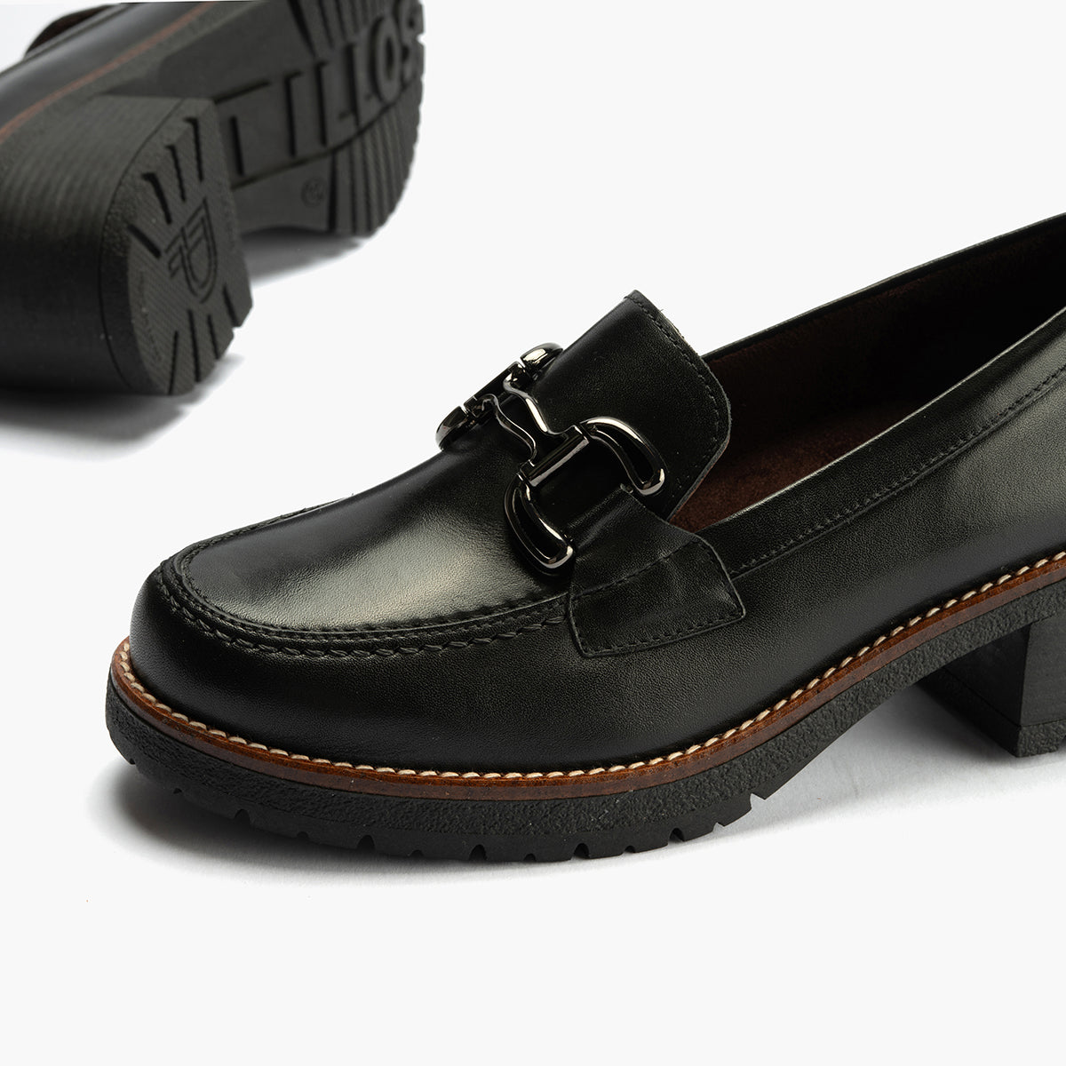 MOCASIN TACON MEDIO NEGRO 20220