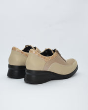 ZAPATO MUJER CUÑA BEIGE  ELÁSTICO Y CREMALLERA 8099 CONFORT CLASS