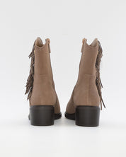 BOTIN MUJER COWBOY SERRAJE TAUPE CON FLECOS CARMELA 164252