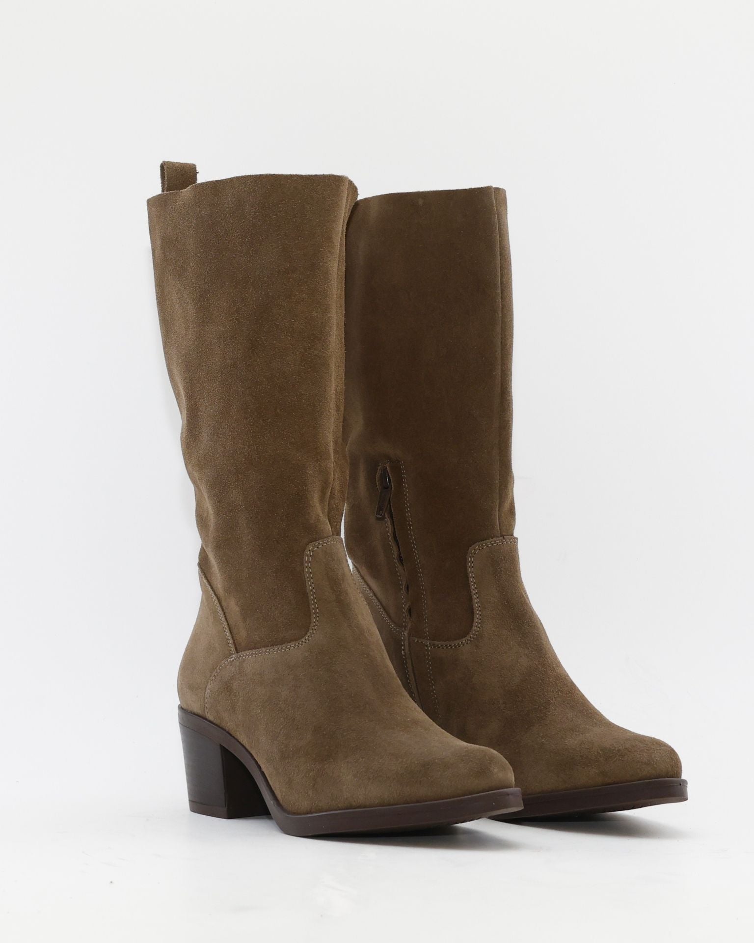 BOTA MUJER CAMPERA SERRAJE TAUPE TACON ANCHO KAOLA 4760