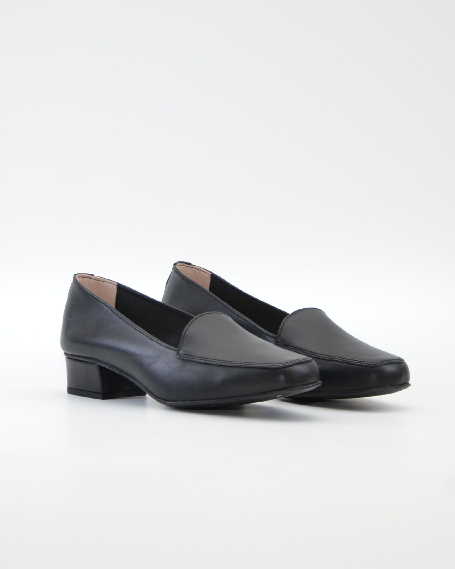 ZAPATO MOCASIN MUJER TACON BAJO COLOR NEGRO D CHICAS 0181
