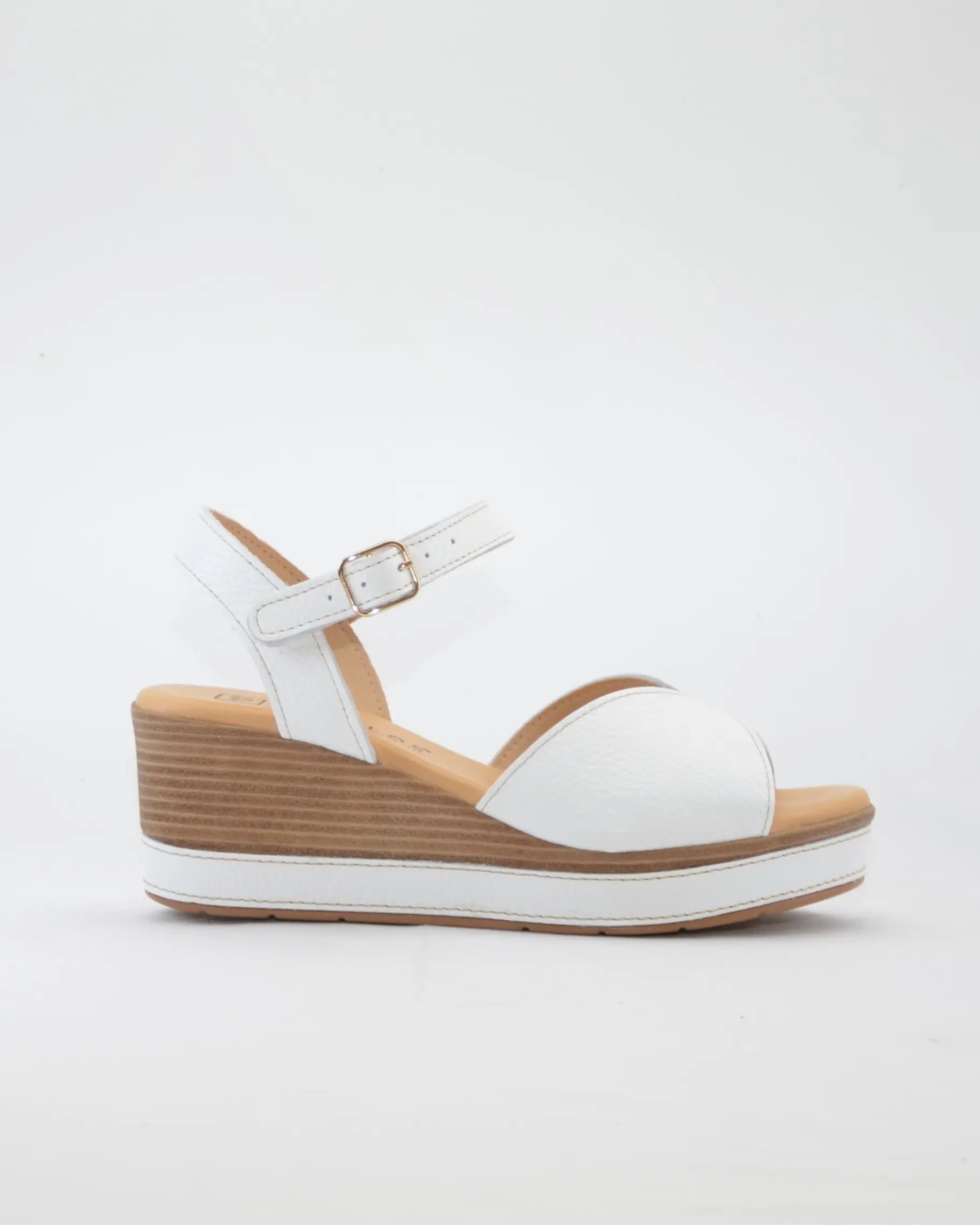 SANDALIA CUÑA BLANCA PARA MUJER CON PLANTA ACOLCHADA PITILLOS 11280