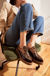 ZAPATO MUJER CORDON CHAROL MARRON ANIMAL PRINT LACOMBA ODARA