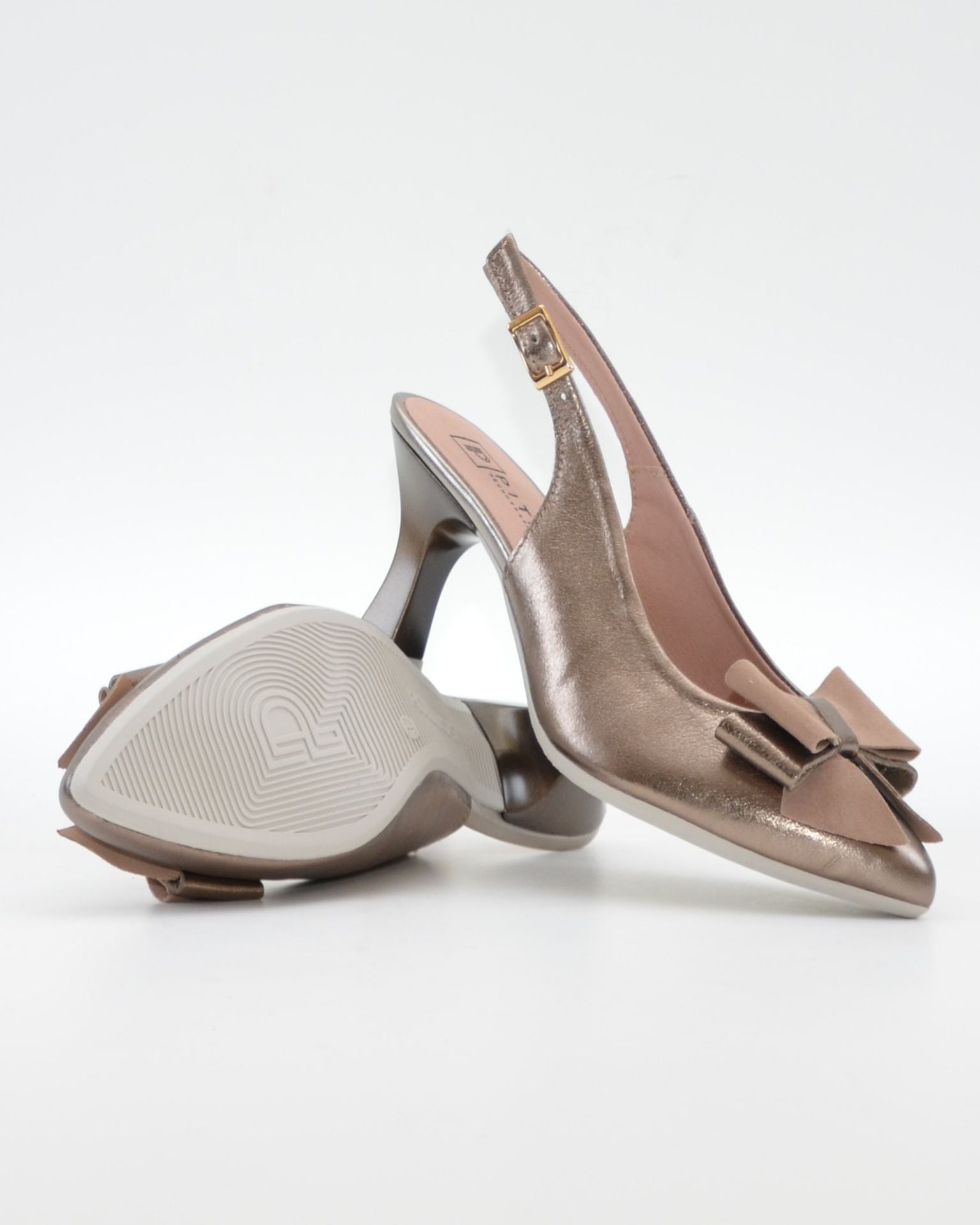 ZAPATO SALON DESTALONADO ADORNO LAZO PITILLOS 11191 BRONCE