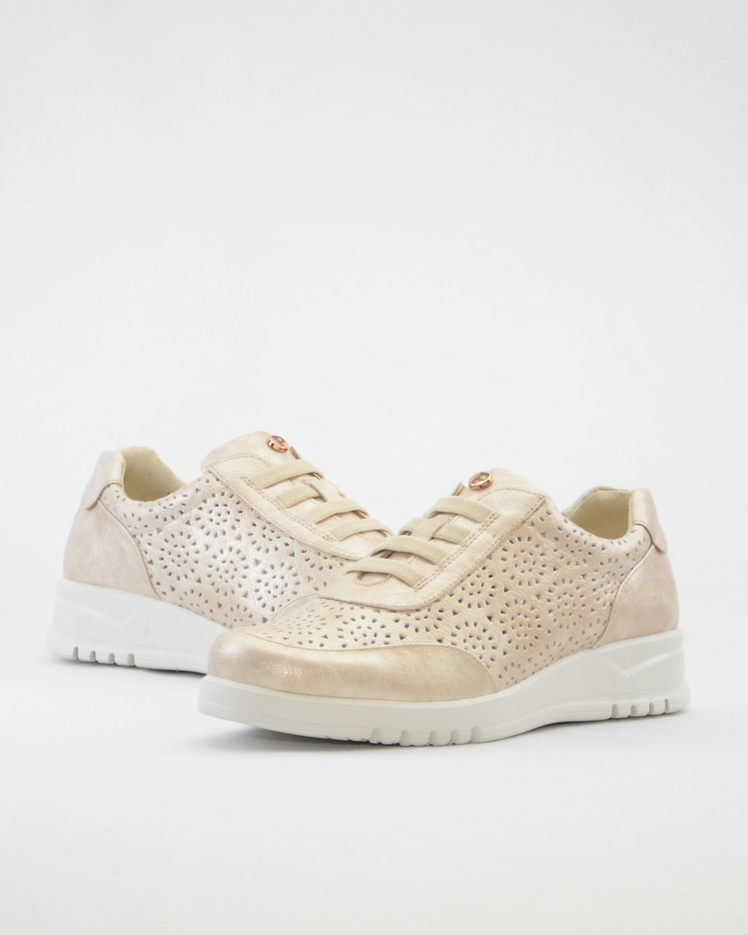 ZAPATO CASUAL MUJER CON ELÁSTICOS PITILLOS 20301 DORADO PLANTILLA EXTRAÍBLE