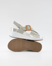 SANDALIA CRUZADA CUÑA PLANTILLA EXTRAIBLE MUJER DOS VELCROS AD.HEBILLA ANCHO ESPECIAL COLOR VERDE EUCALIPTO PIE SANTO 260383