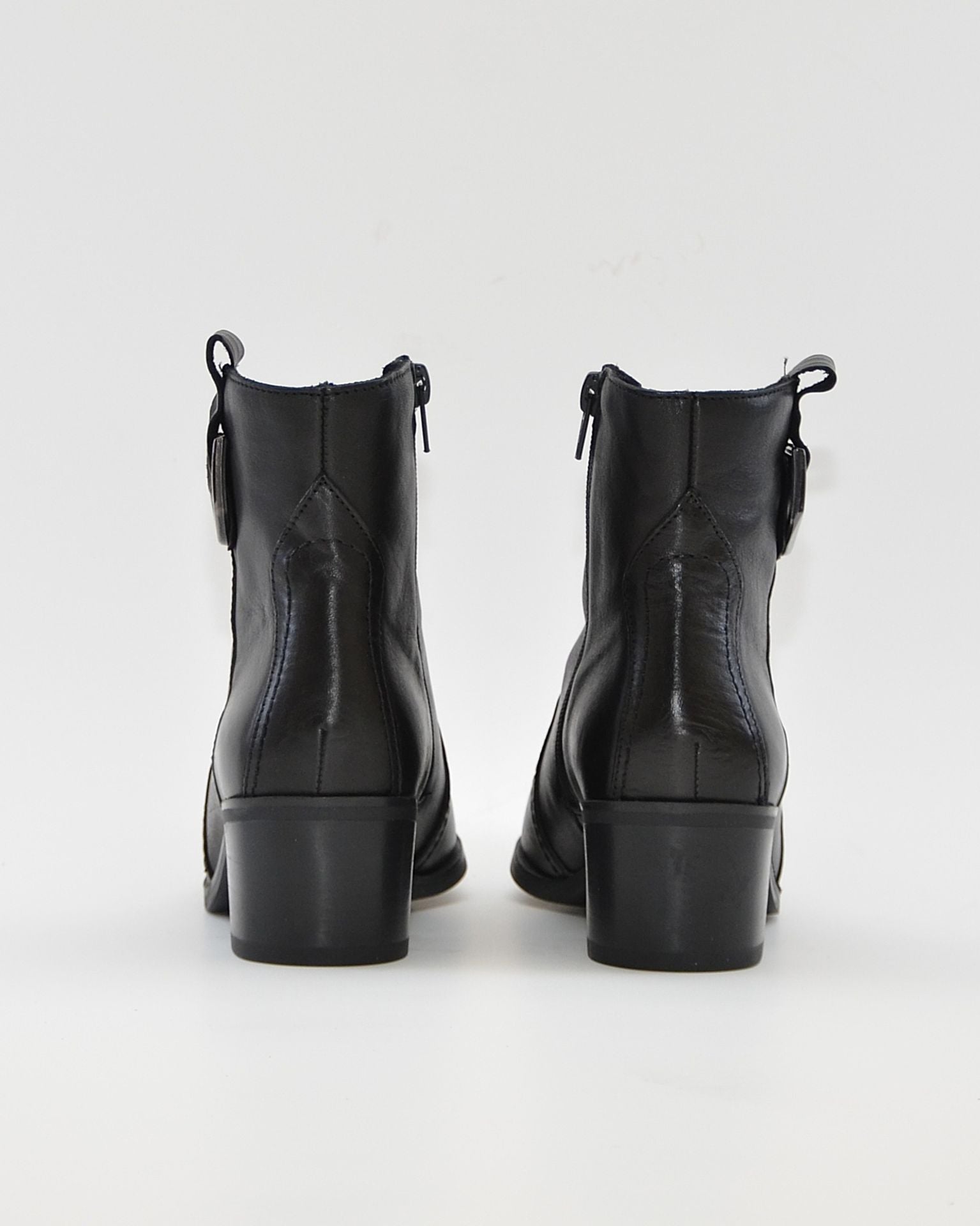BOTIN MUJER COWBOY PIEL NEGRO CON HEBILLA KAOLA 3054