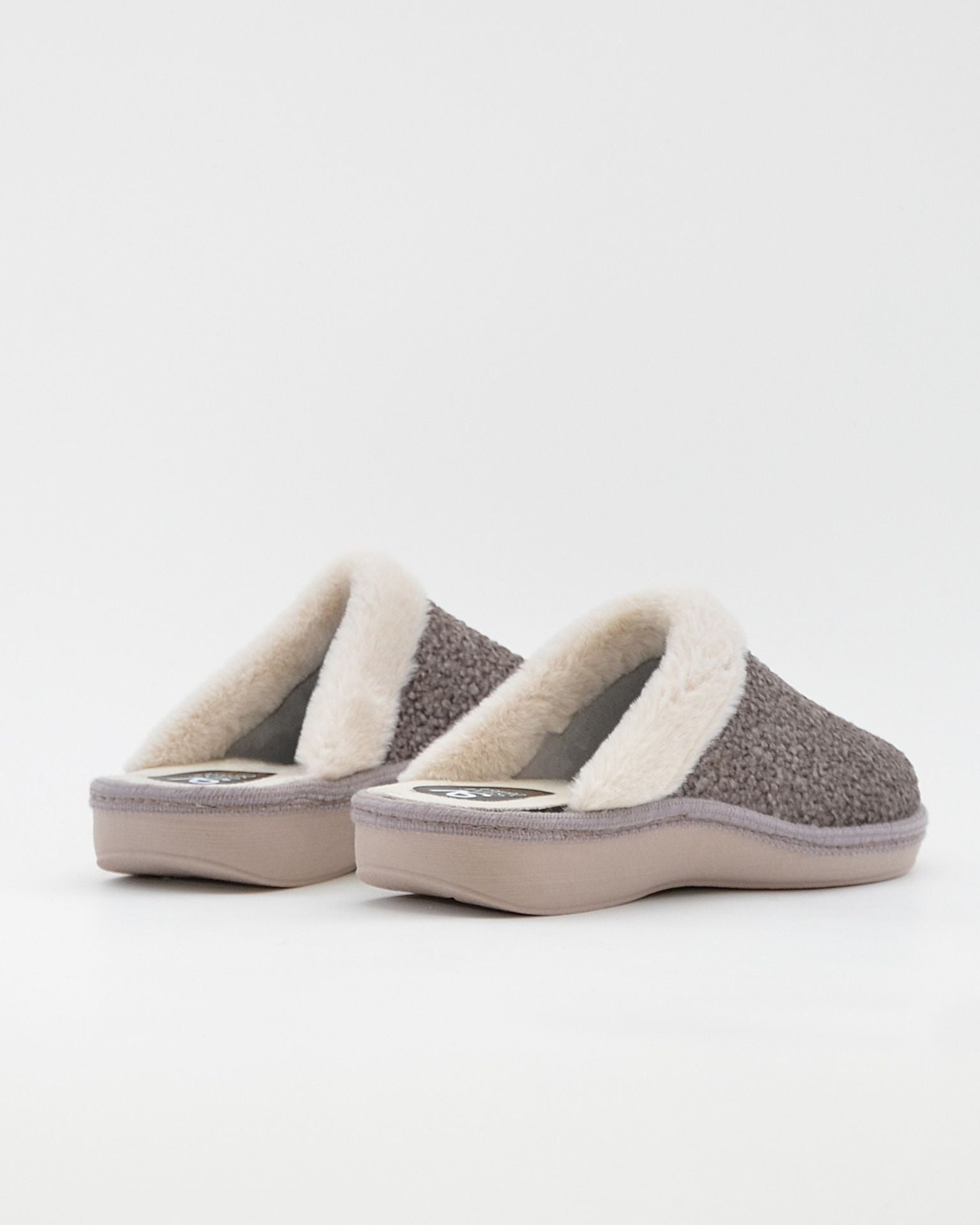 ZAPATILLA CASA MUJER SALVI 02L-056 POLARIS TAUPE
