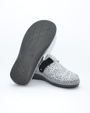 ZAPATILLAS DE CASA MUJER  CON HEBILLA