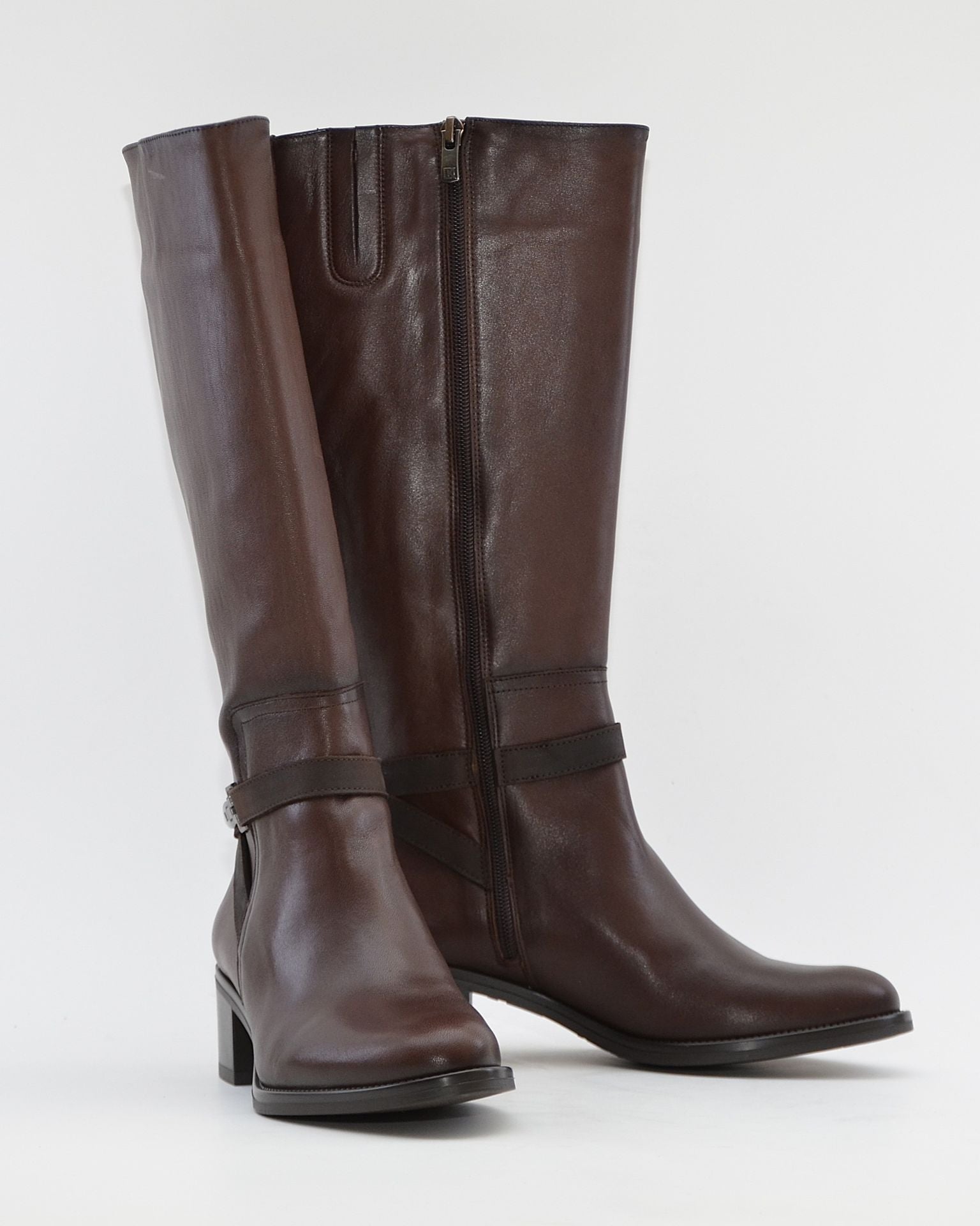 BOTA ALTA MUJER PIEL COLOR MARRÓN DORKING by FLUCHOS D8965