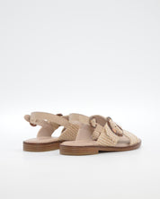 SANDALIA MUJER PLANA BEIGE CON DETALLES EN CUERDA TRENZADA CARMELA 163160