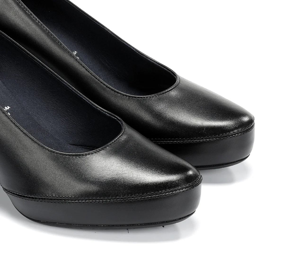 ZAPATO SALON PLATAFORMA COLOR NEGRO