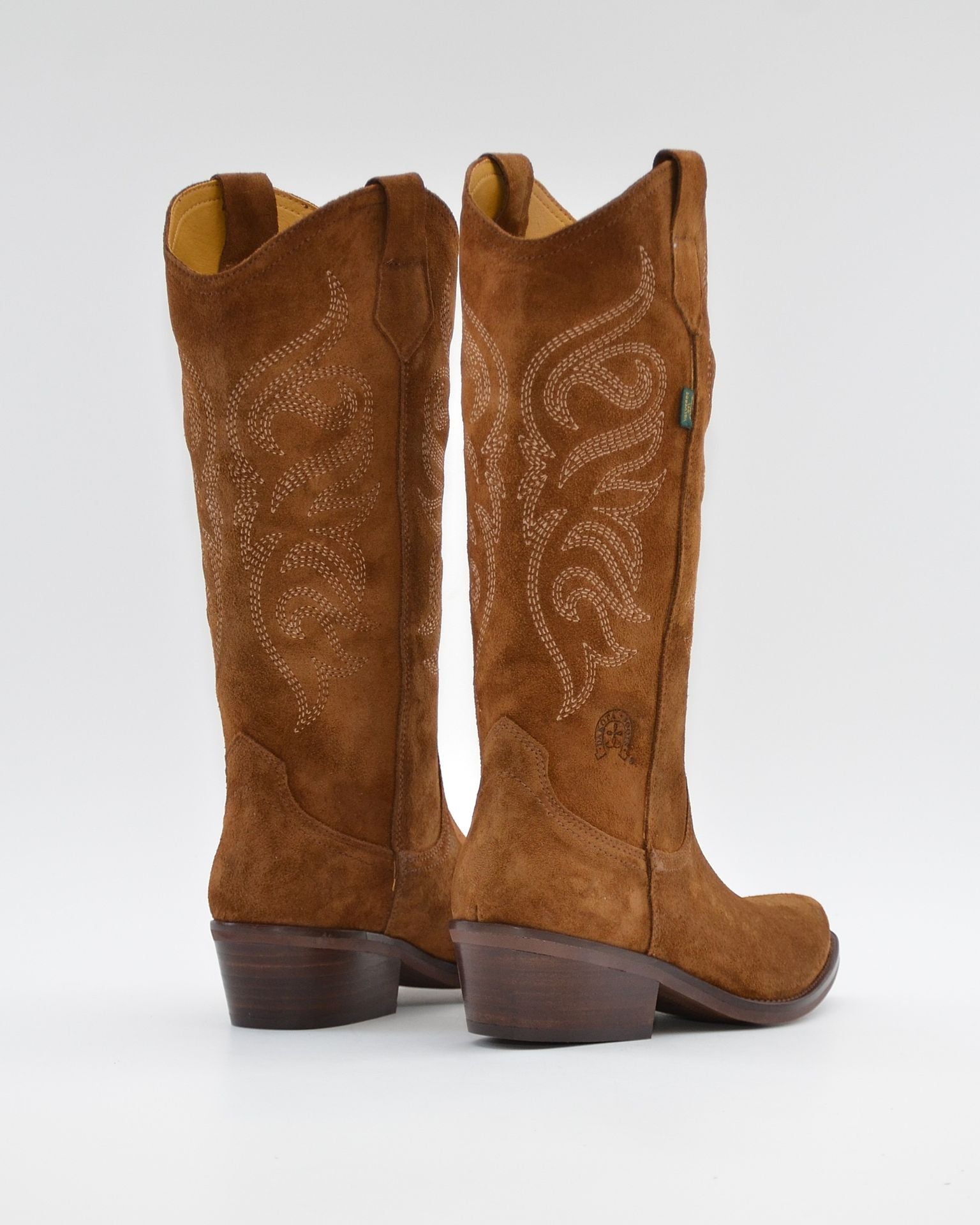 BOTA COWBOY MUJER DAKOTA DKT 62 CAPUCCINO SUELA DE GOMA