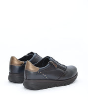 ZAPATO MUJER COLOR AZUL CON GOMAS