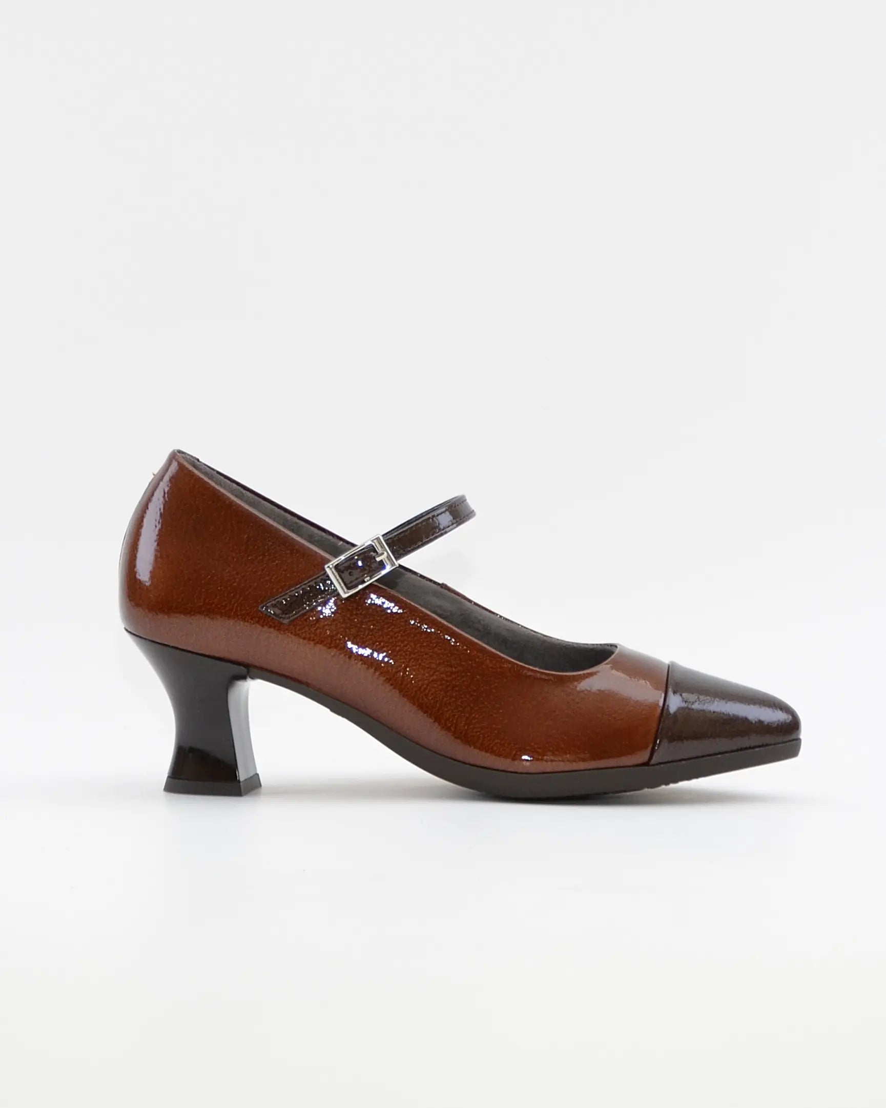ZAPATO SALON MUJER CON PULSERA CHAROL CUERO Y MARRÓ PITILLOS 11683