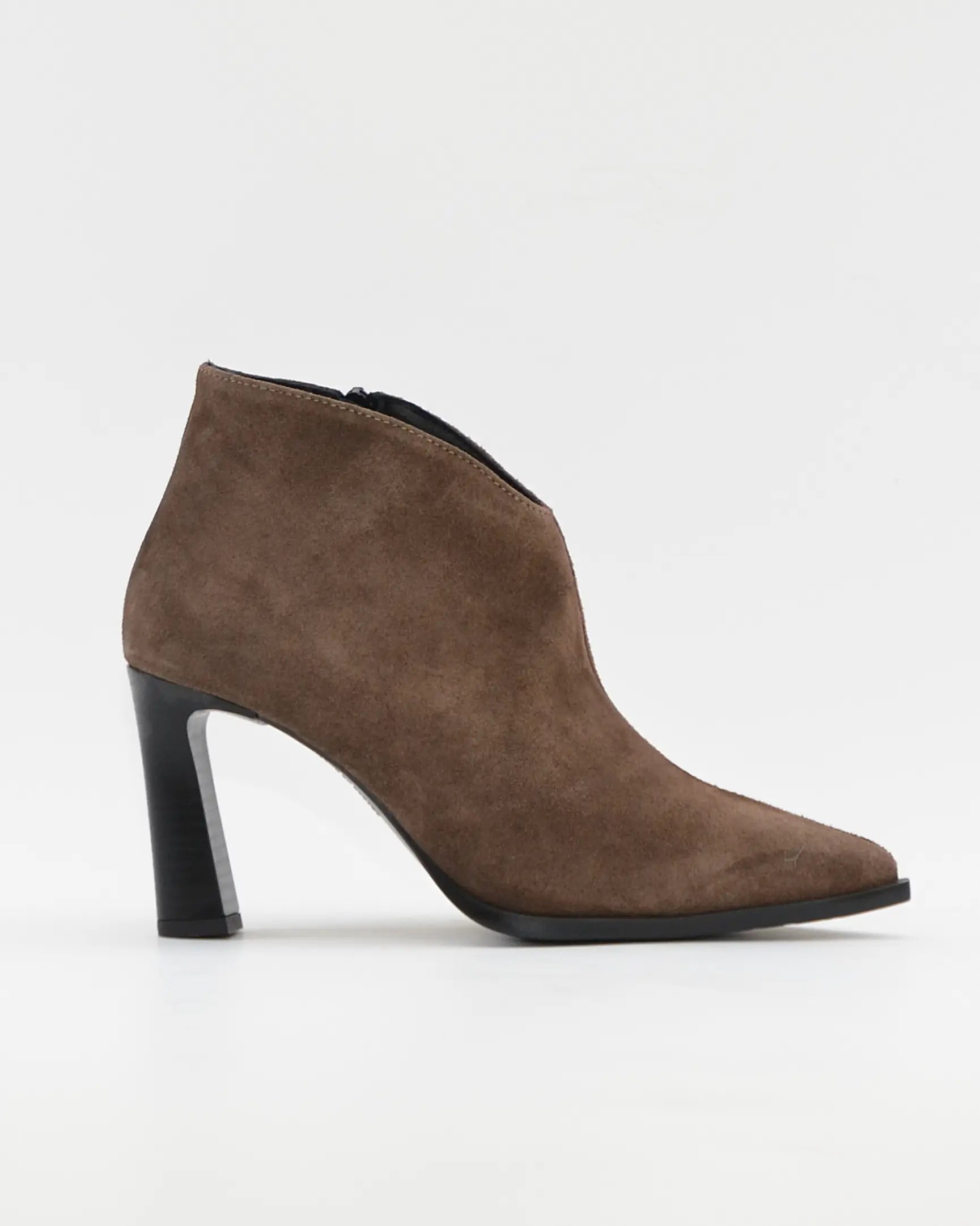 BOTIN DE MUJER TACON FINO COLOR SERRAJE FOCA DESIREE SHAIRA 2