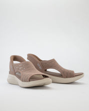 SANDALIAS SKECHERS MUJER COLOR TAUPE SLIP-INS 119805 MOC