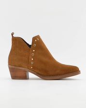 BOTIN MUJER COWBOY SERRAJE CUERO CON TACHAS KAOLA 3500
