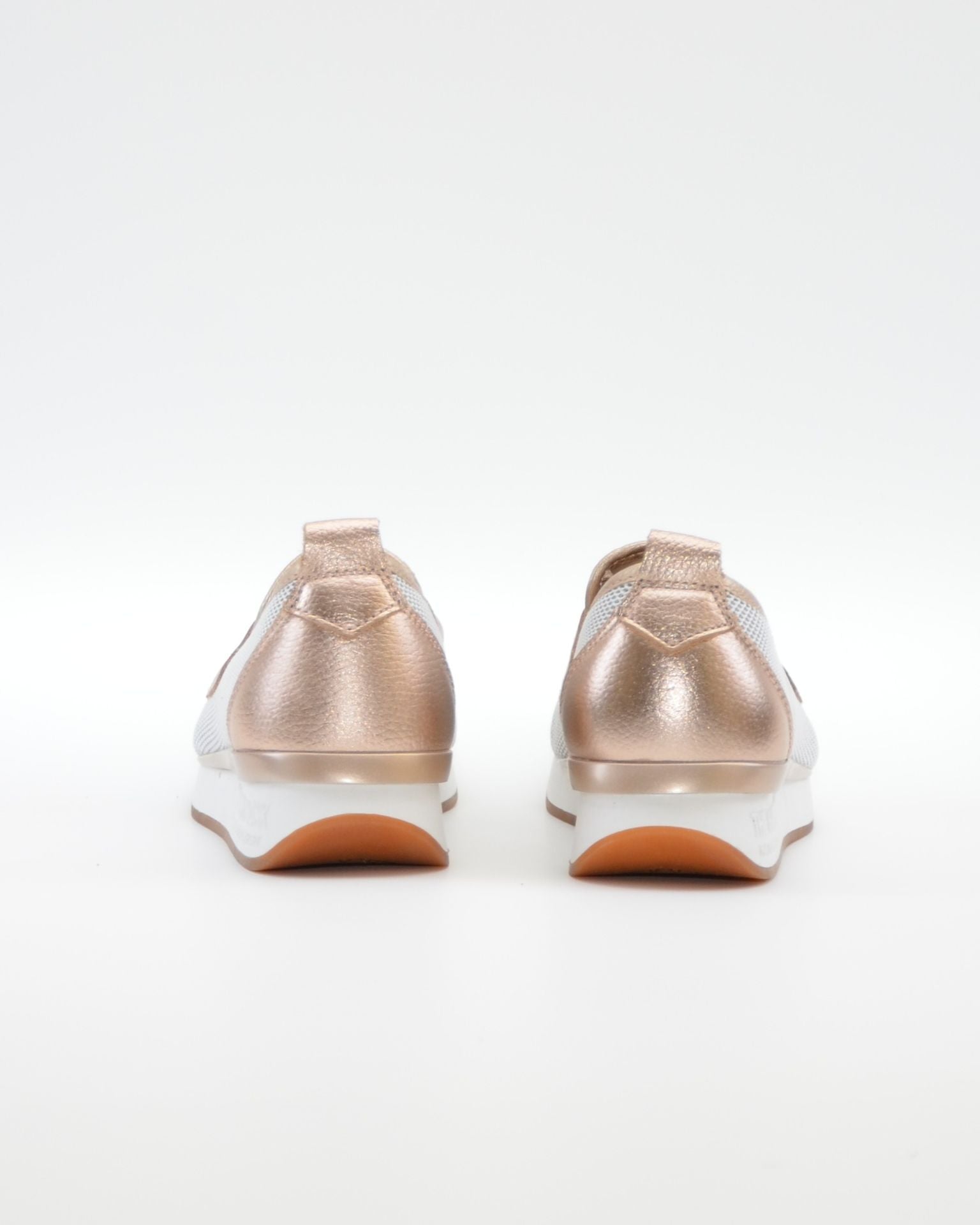 MOCASIN DEPORTIVO MUJER COLOR BLANCO PLATINO THE HAPPY MONK VANITY 023 SALMON