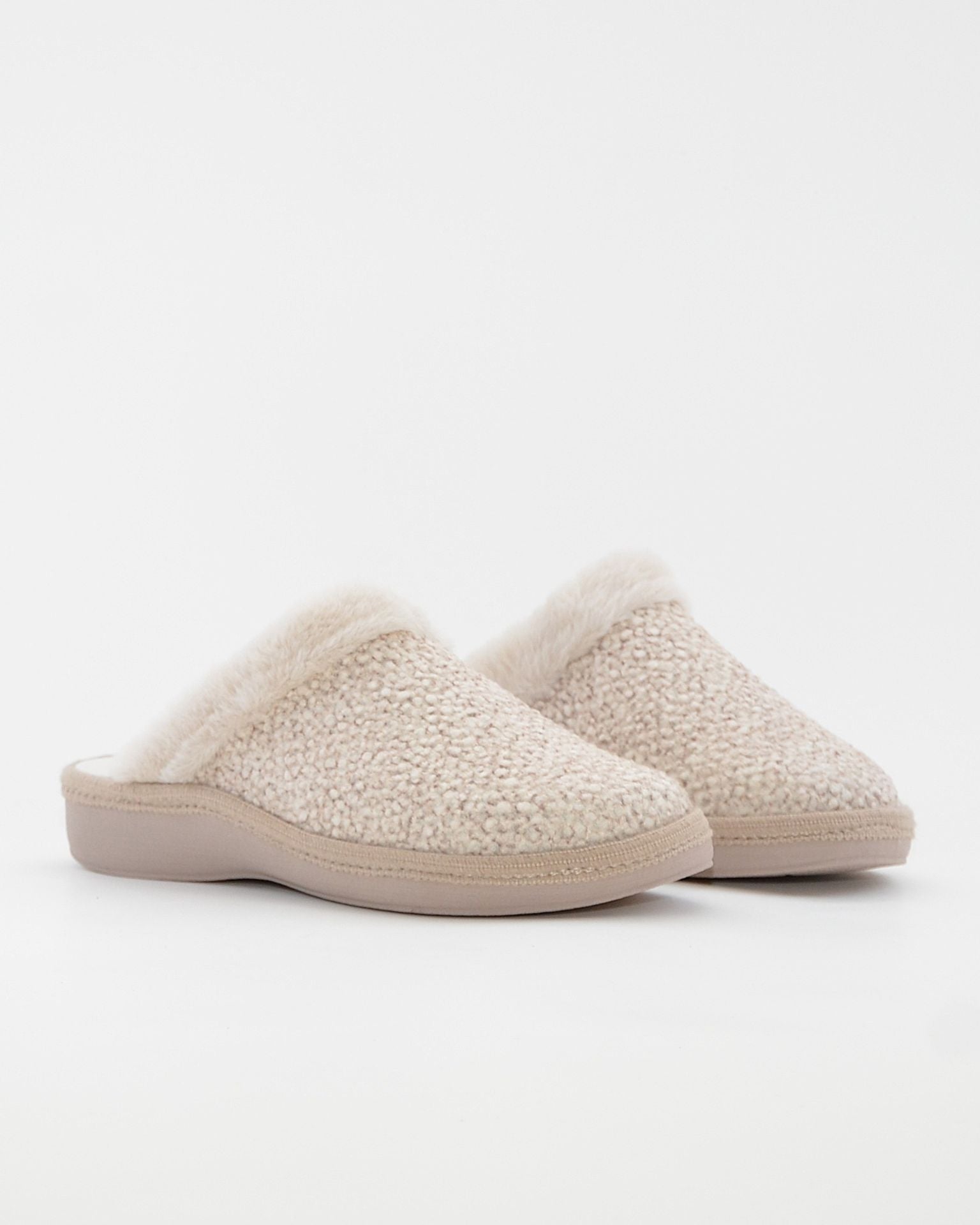 ZAPATILLA CASA MUJER SALVI 02L-056 POLARIS ARENA