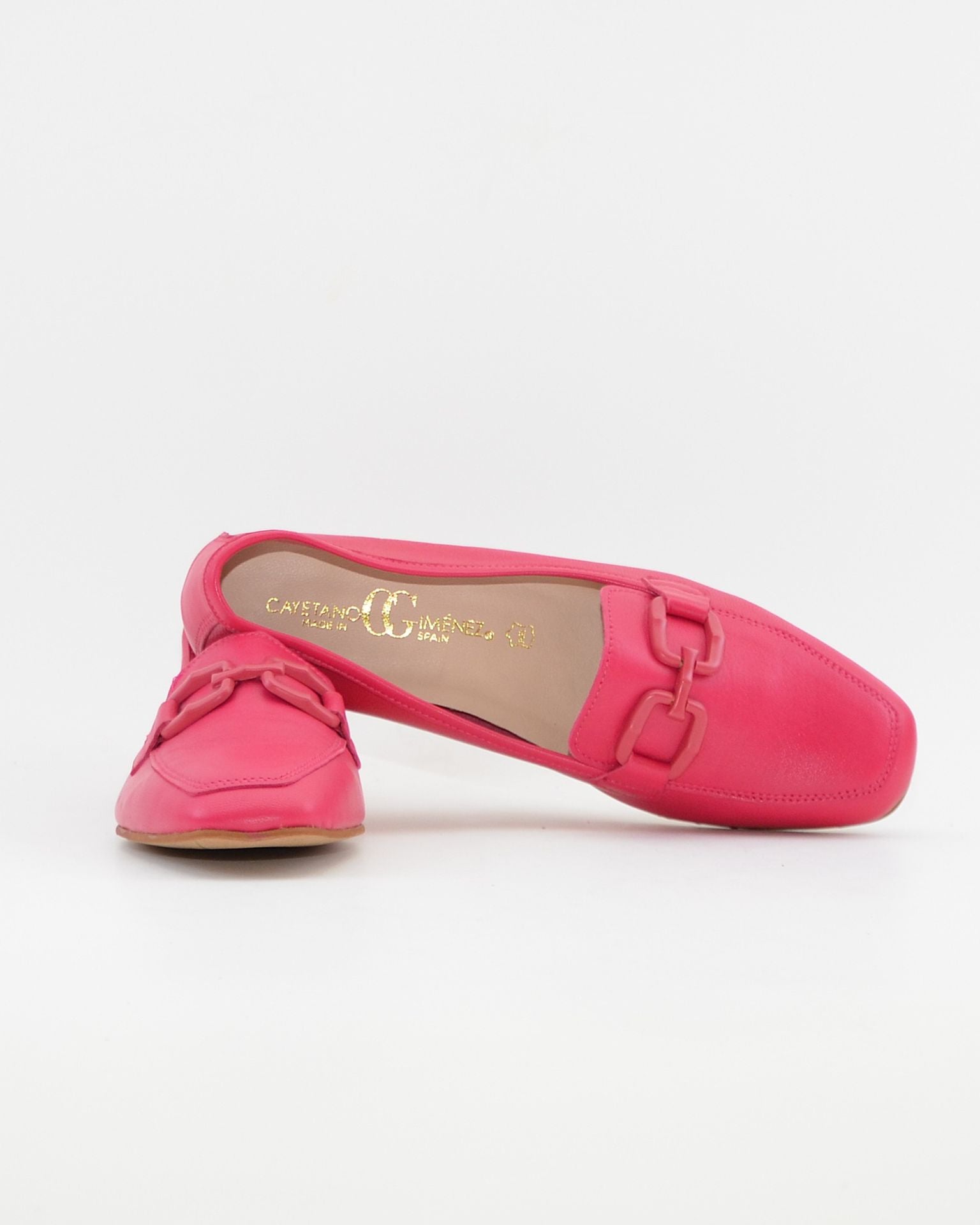 ZAPATO MOCASIN MUJER PLANO COLOR FUXIA CAYETANO 17186