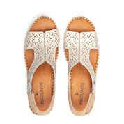 SANDALIA CUÑA MUJER PIEL MICROPERFORADA COLOR NATA PIKOLINOS W3Z-1623C1