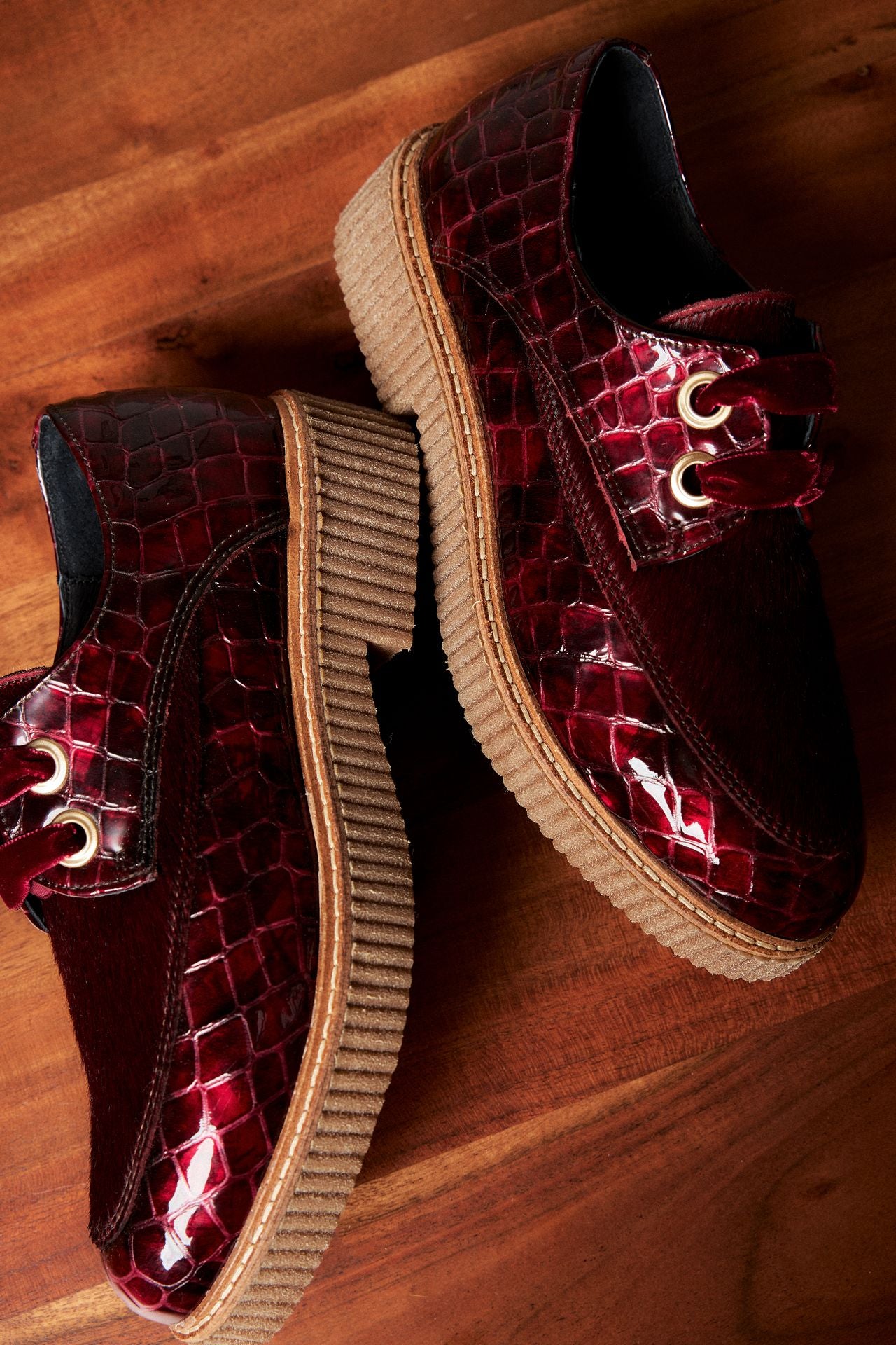 ZAPATO MUJER CORDON BURDEOS POTRO BURDEOS LACOMBA GRANUTUM