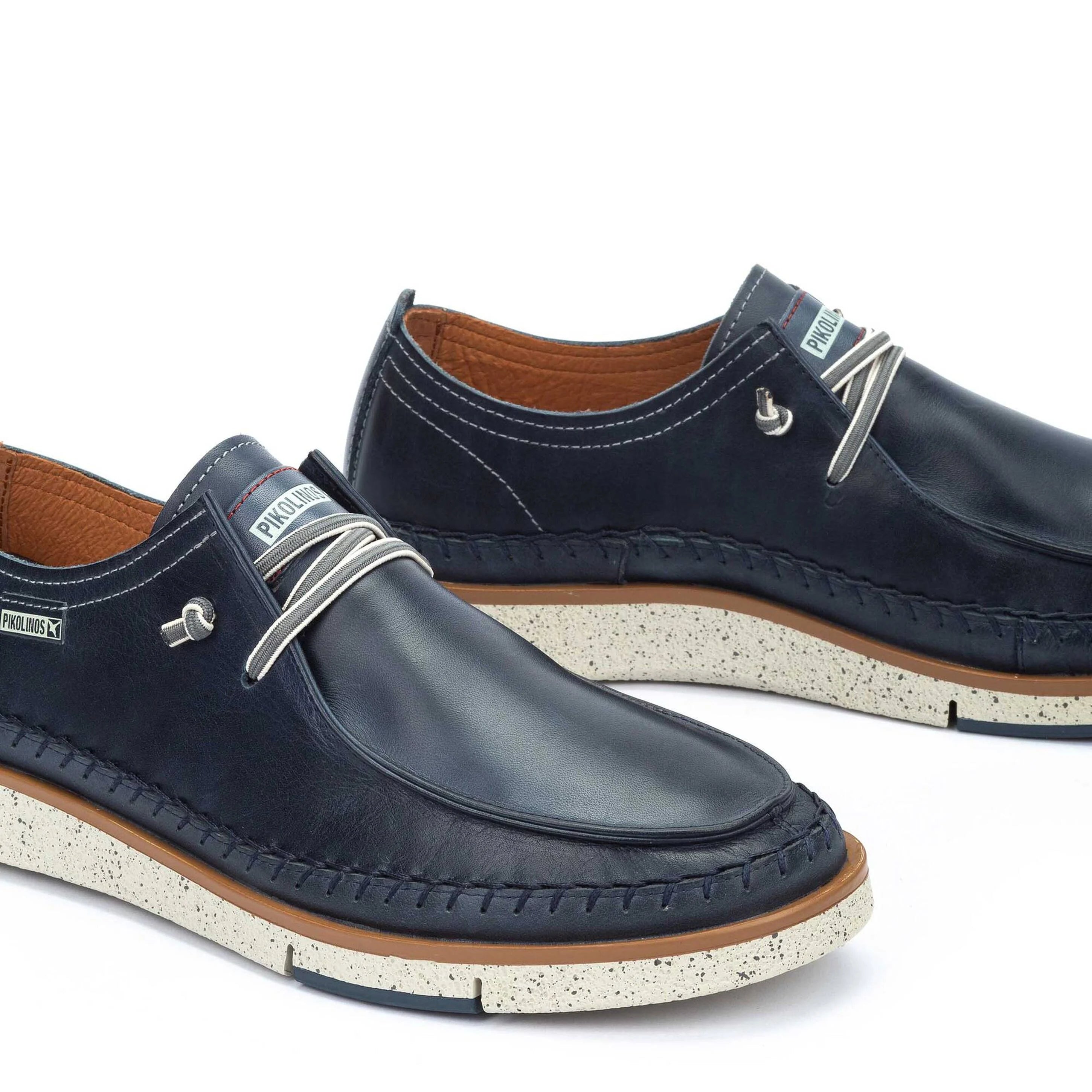 ZAPATO DE CORDONES AZUL CON CIERRES ELÁSTICOS PIKOLINOS M6L-4274C1