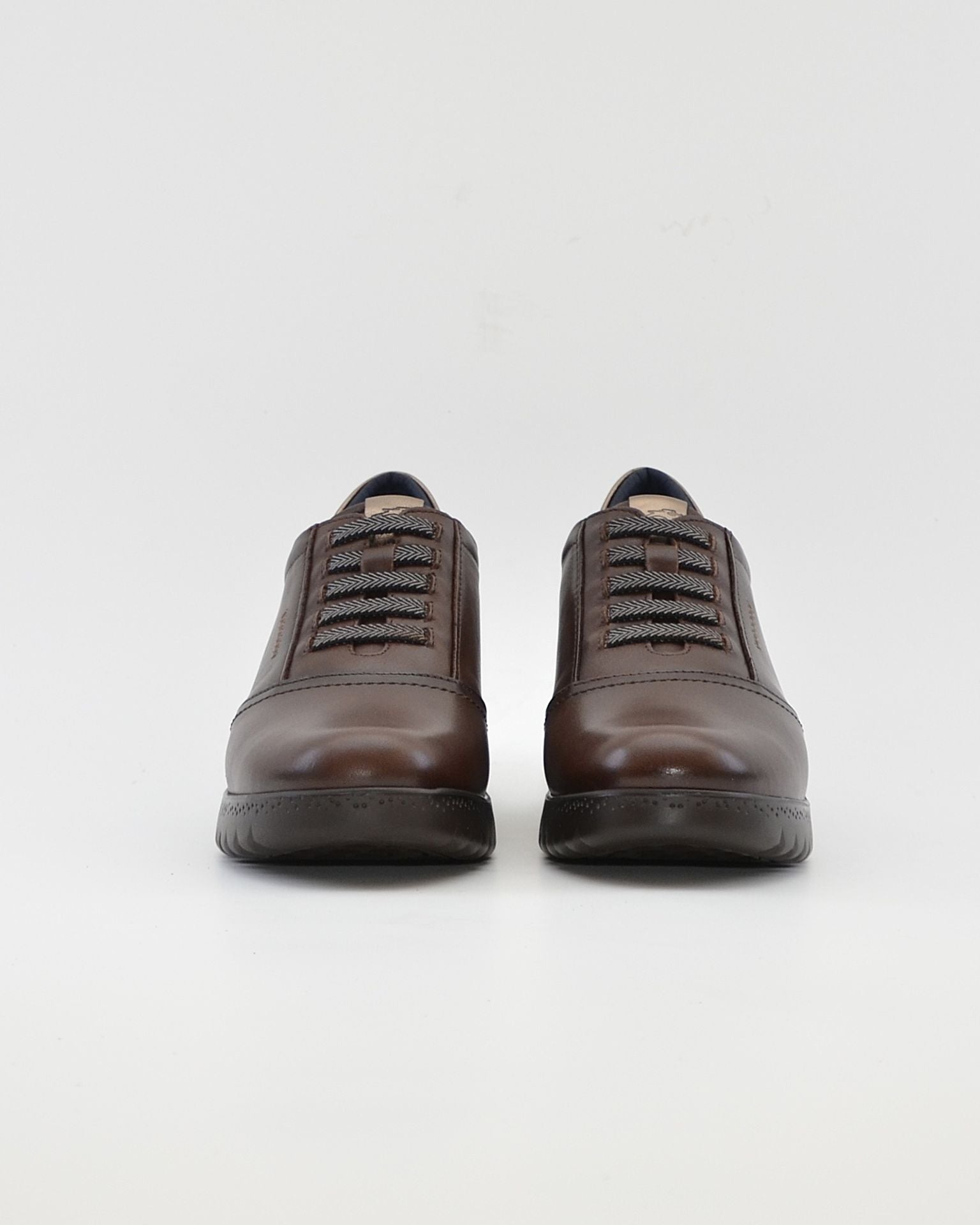 ZAPATO DE CORTE DEPORTIVO CUÑA MUJER ELÁSTICOS FLUCHOS LIVE F2096 CASTAÑO
