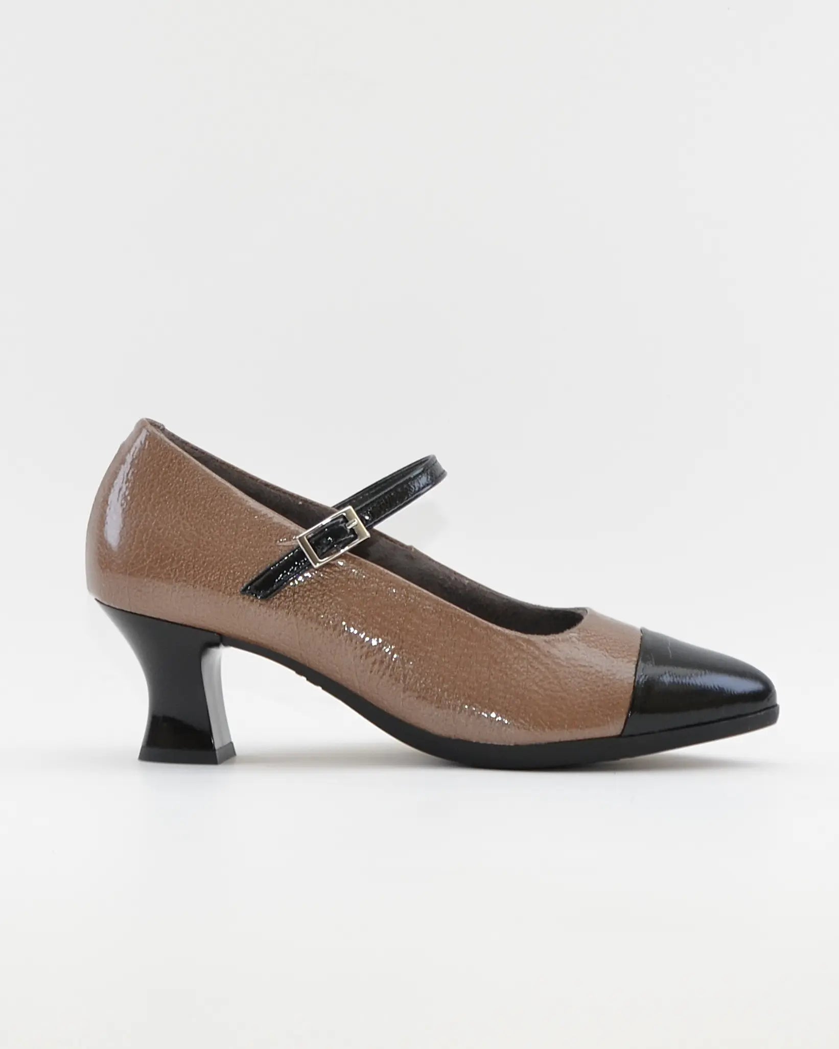 ZAPATO SALON MUJER CON PULSERA CHAROL TOPO Y NEGRO PITILLOS 11683