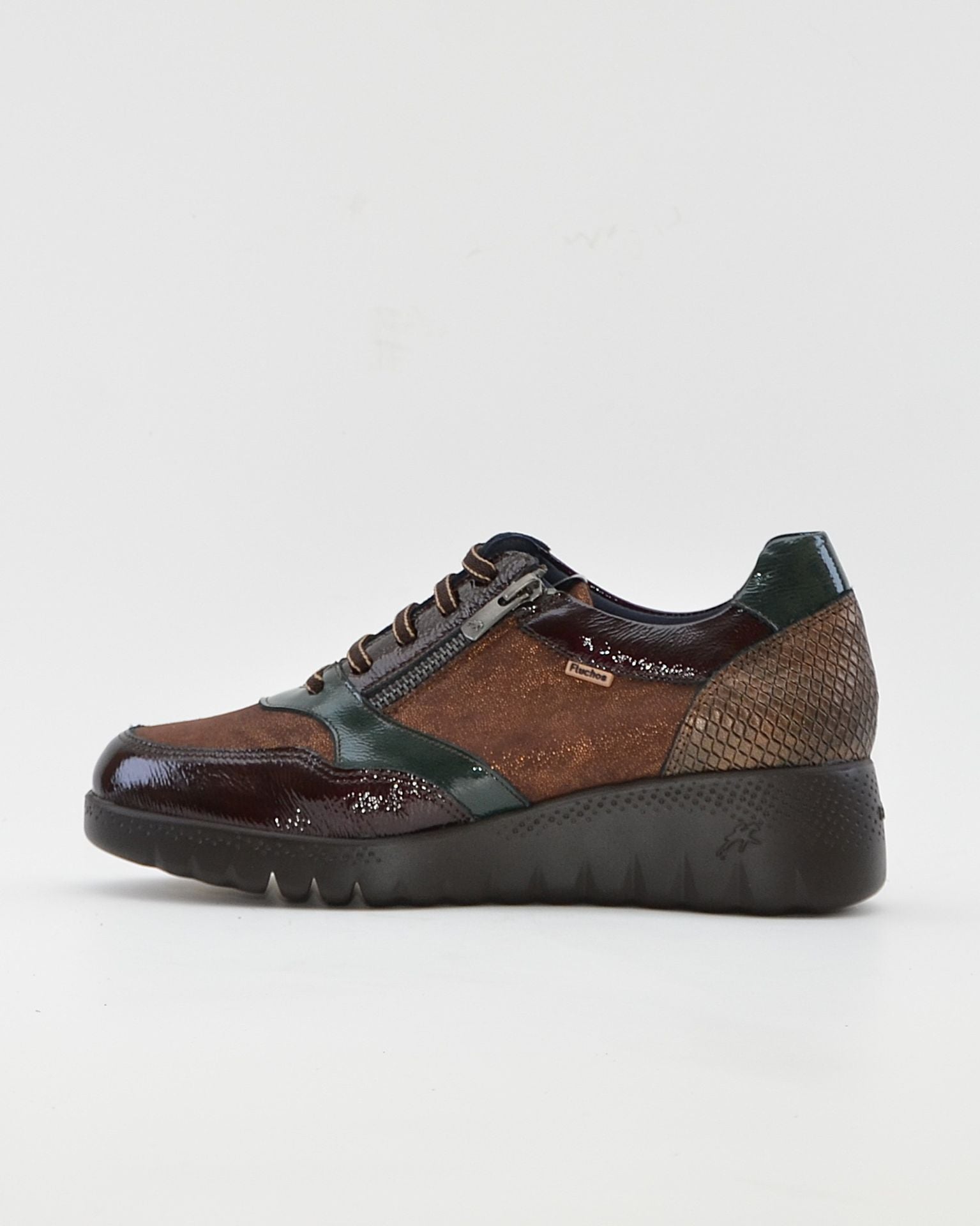 ZAPATO DE CORTE DEPORTIVO CUÑA MUJER CORDONES Y CREMALLERA FLUCHOS LIVE F2248 CAFE