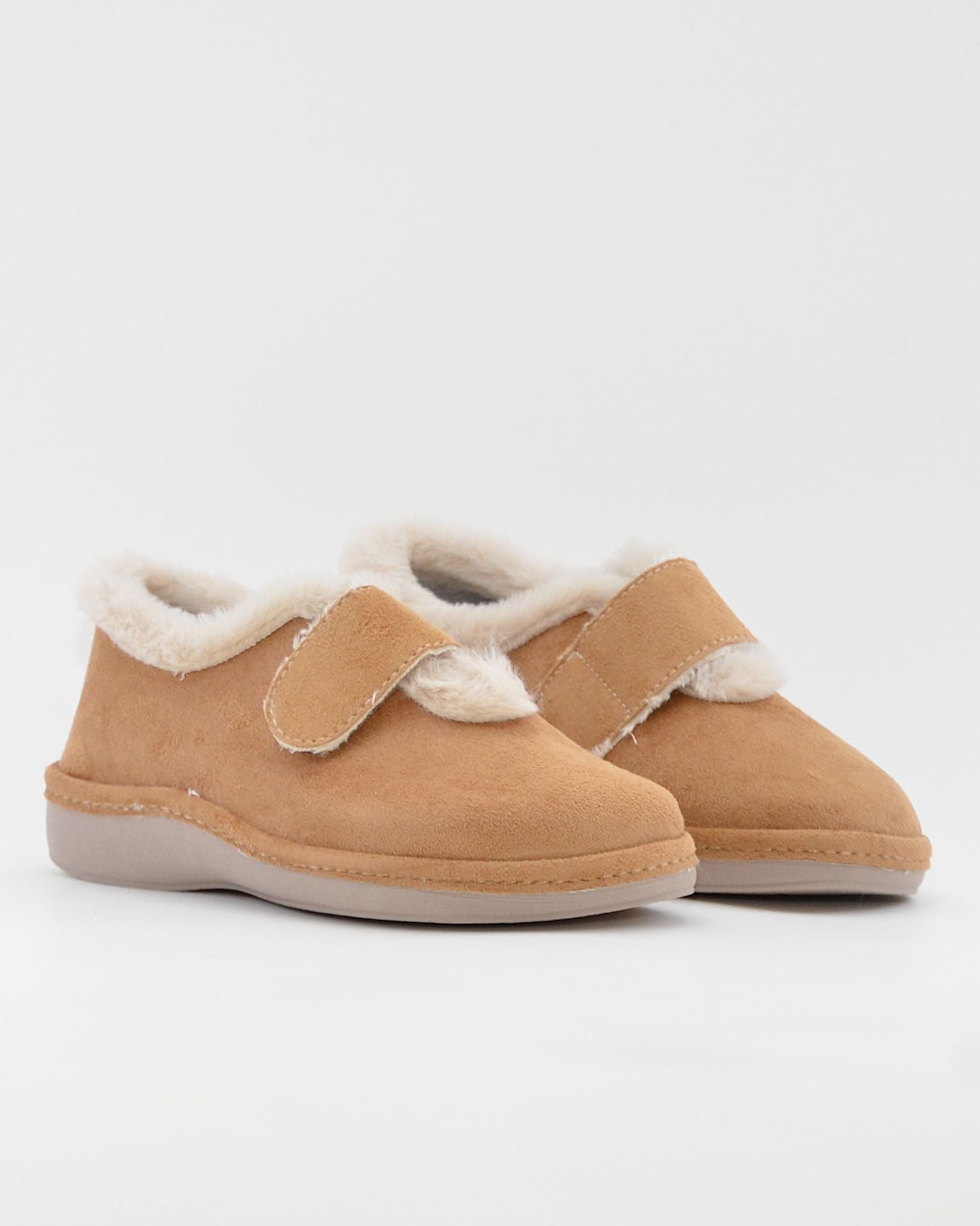 ZAPATILLAS DE CASA MUJER CERRADA SALVI 73B-028 NUUK TOSTADO