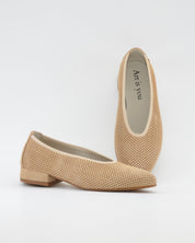 MERCEDITAS DE PIEL COLOR BEIGE LACOMBA CANNA