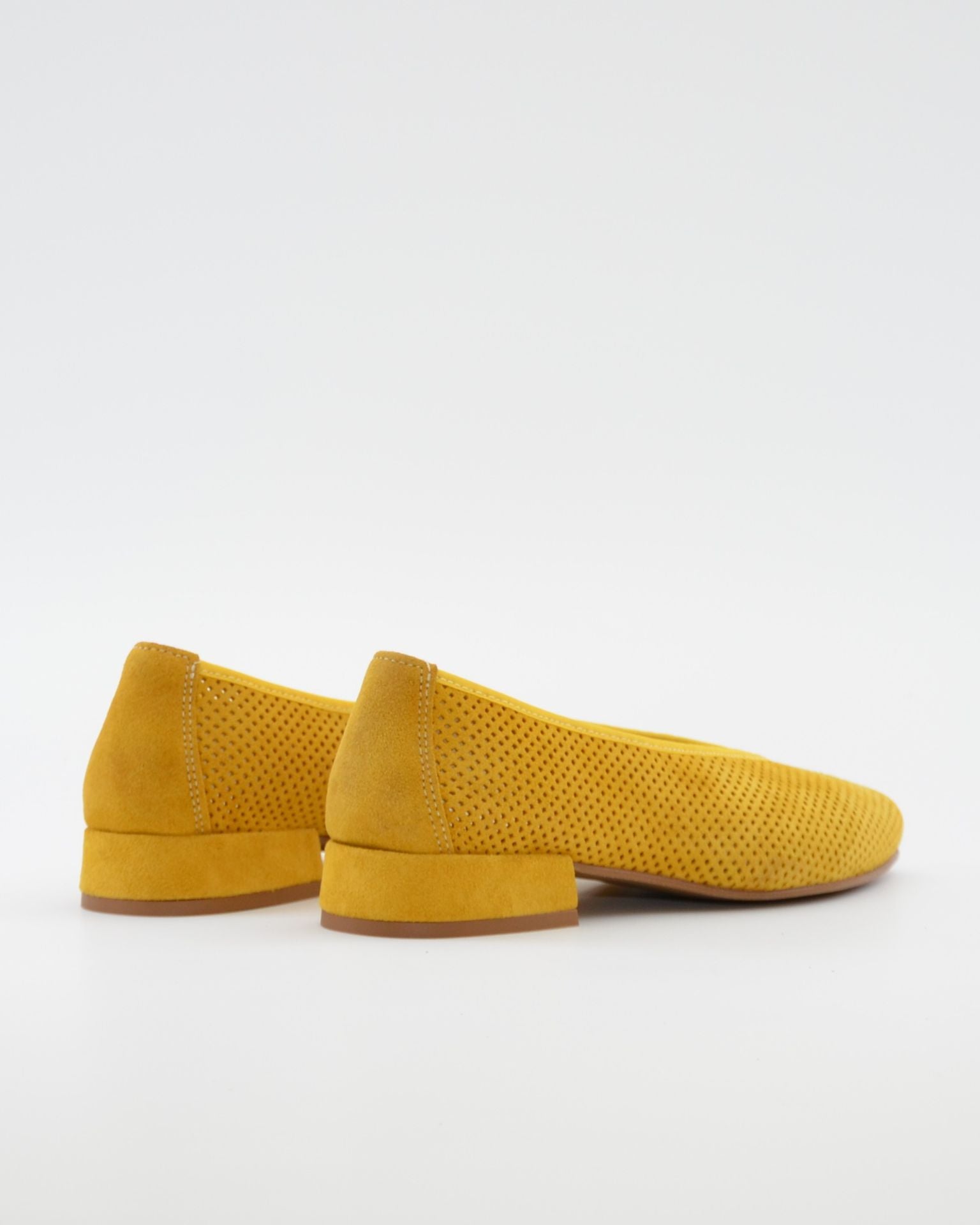 MERCEDITAS DE PIEL COLOR AMARILLO LACOMBA AMARILLYS