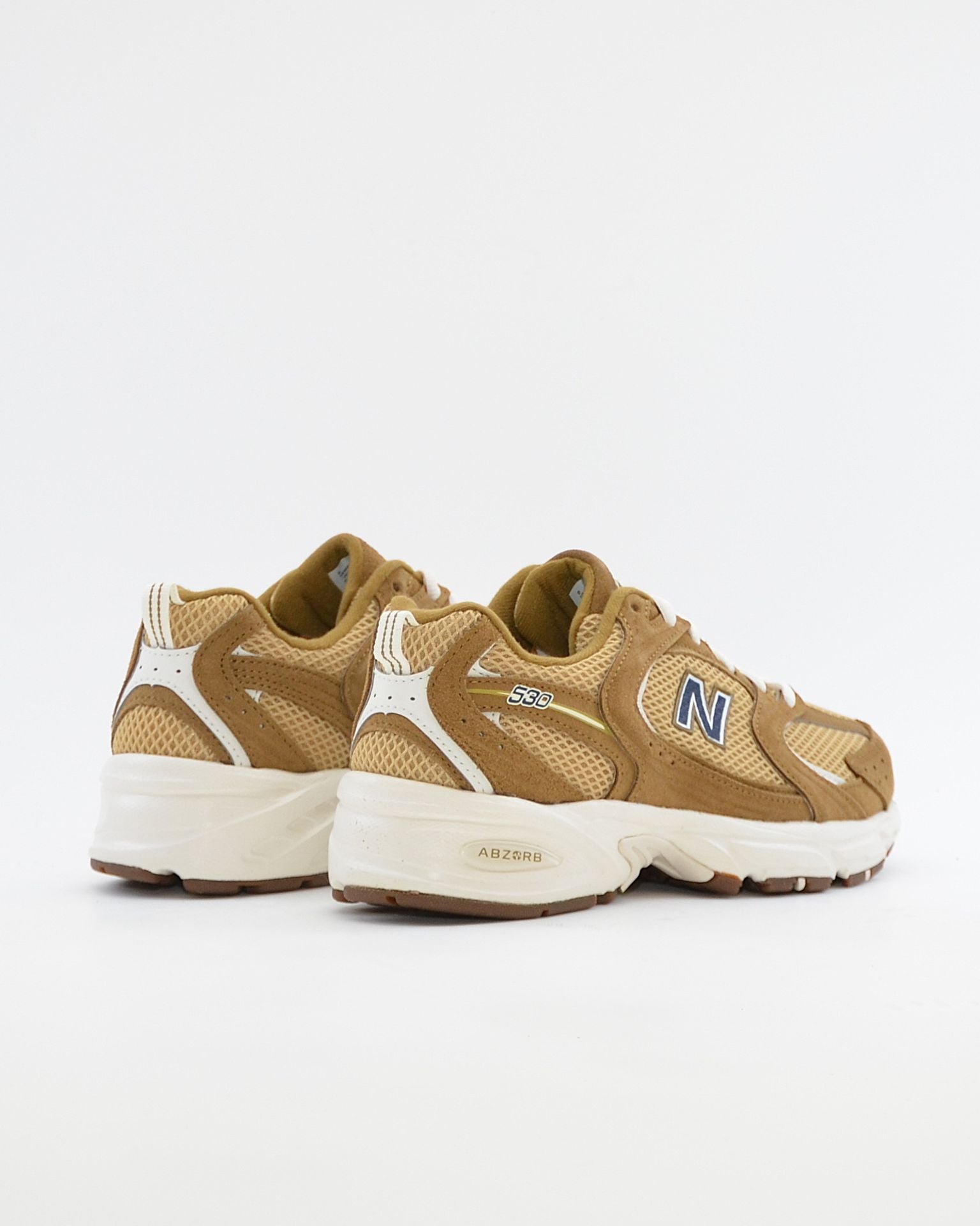 SNEAKERS NEW BALANCE U530 SCC ZAPATILLAS MUJER COLOR CAMEL