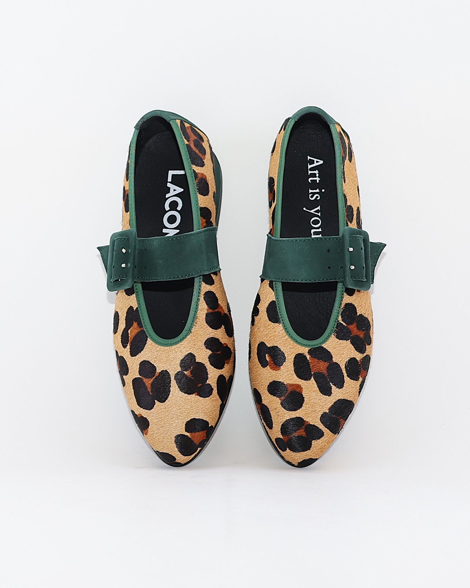 MERCEDITAS MUJER ANIMAL PRINT TIGRE ANTE VERDE CON CORREA Y HEBILLA LACOMBA CYPRES