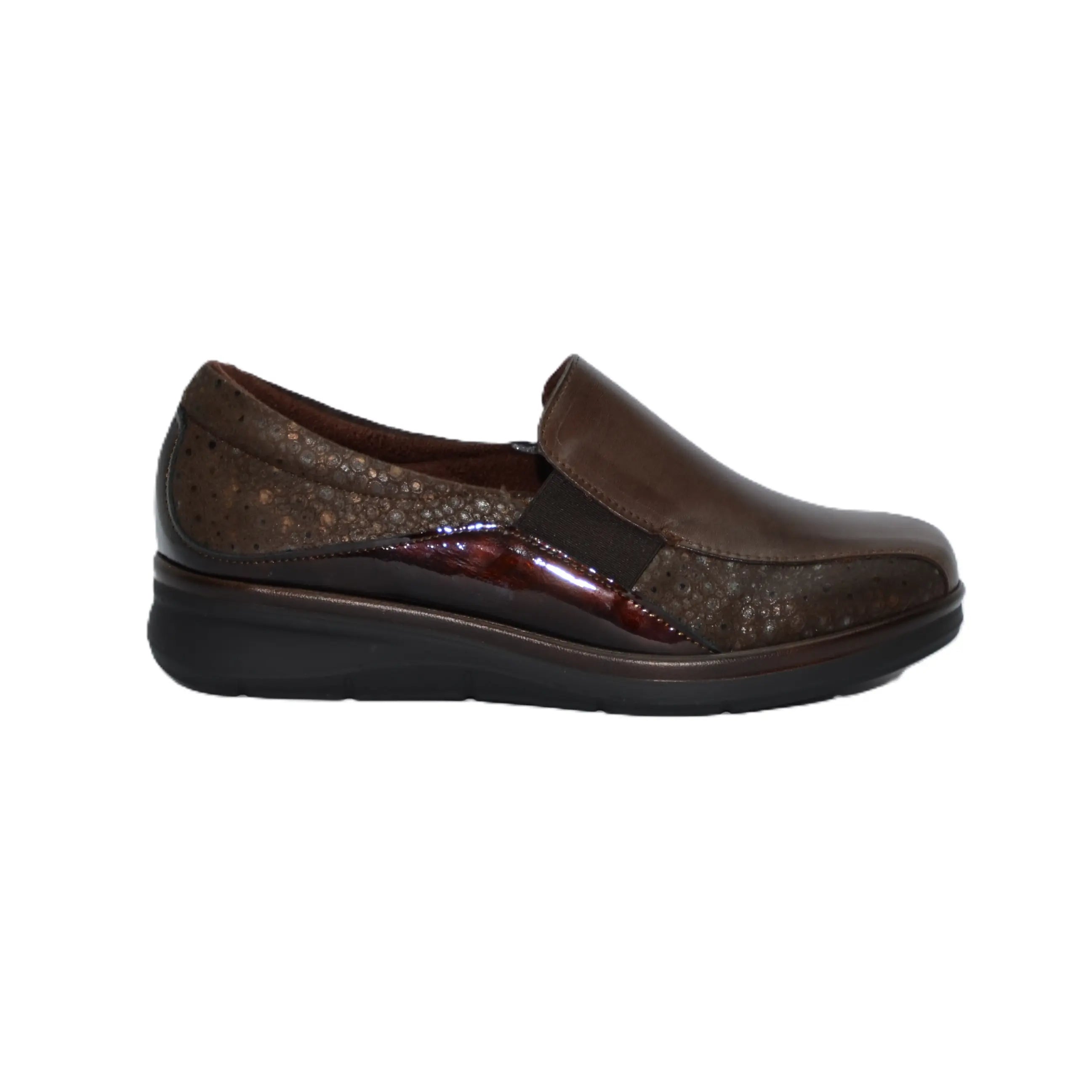 MOCASIN ANCHO ESPECIAL MARRON 10702