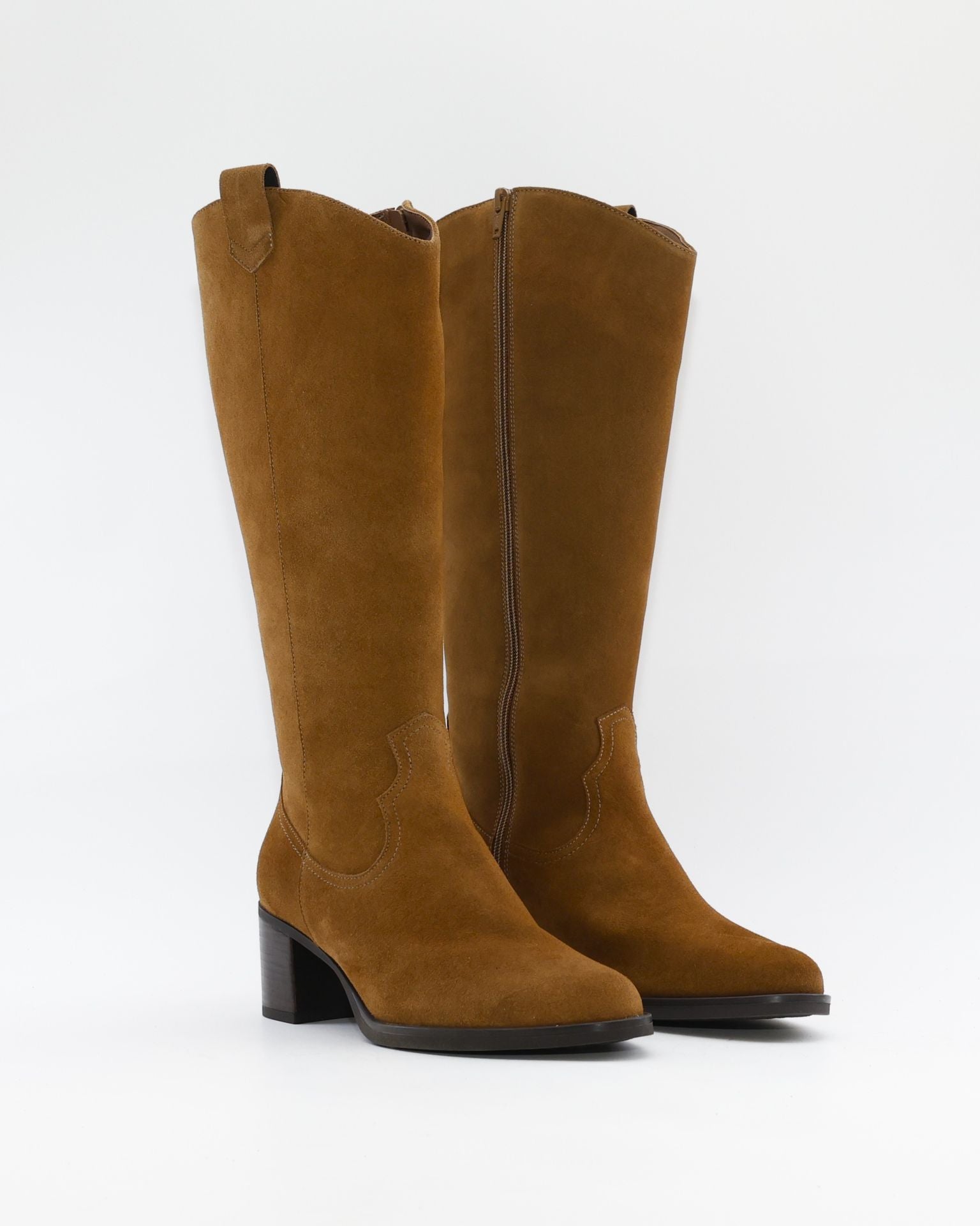 BOTA ALTA MUJER ANCHO ESPECIAL DE GEMELO ANCHO PIESANTO 235461 XL SERRAJE CUERO