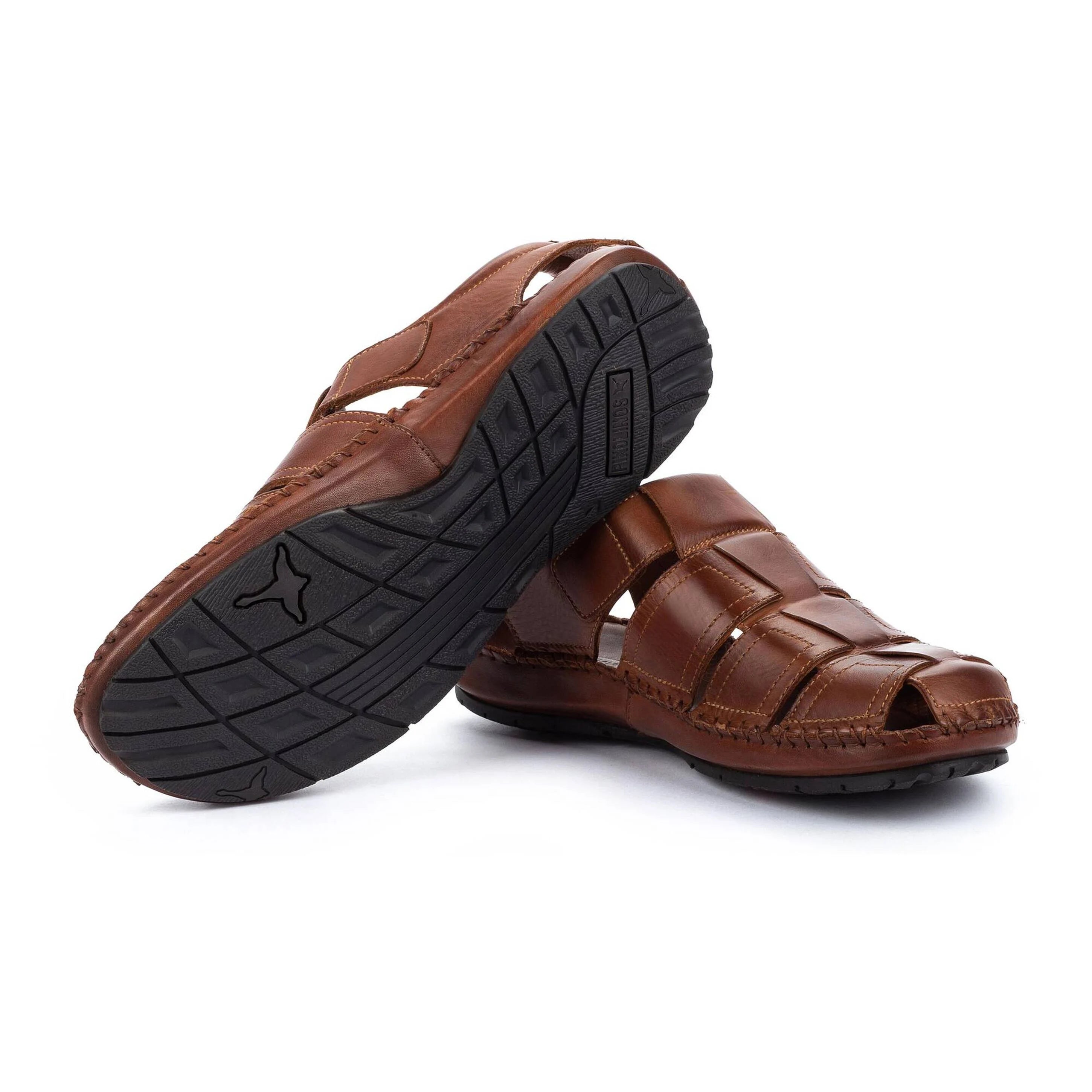 SANDALIA HOMBRE CON VELCRO COLOR CUERO PIKOLINOS 06J-5433
