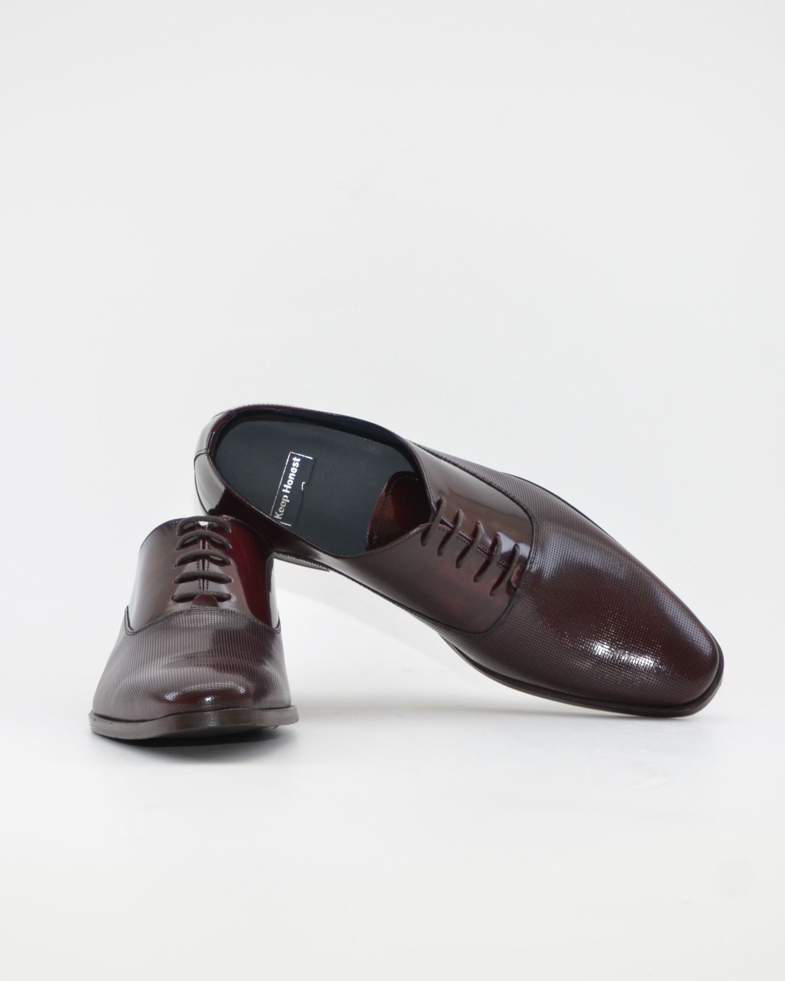 ZAPATO HOMBRE OXFORD FLORENTIC BURDEOS MICROPERFORADO