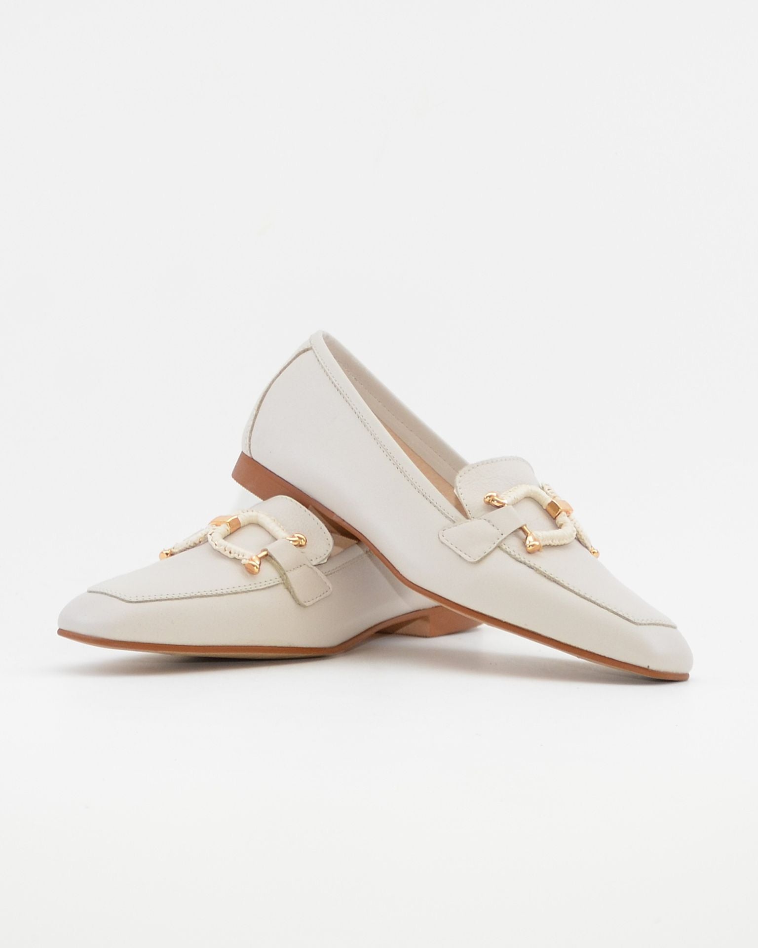 ZAPATO MOCASIN MUJER PLANO COLOR BEIG ARCE CAYETANO 17200